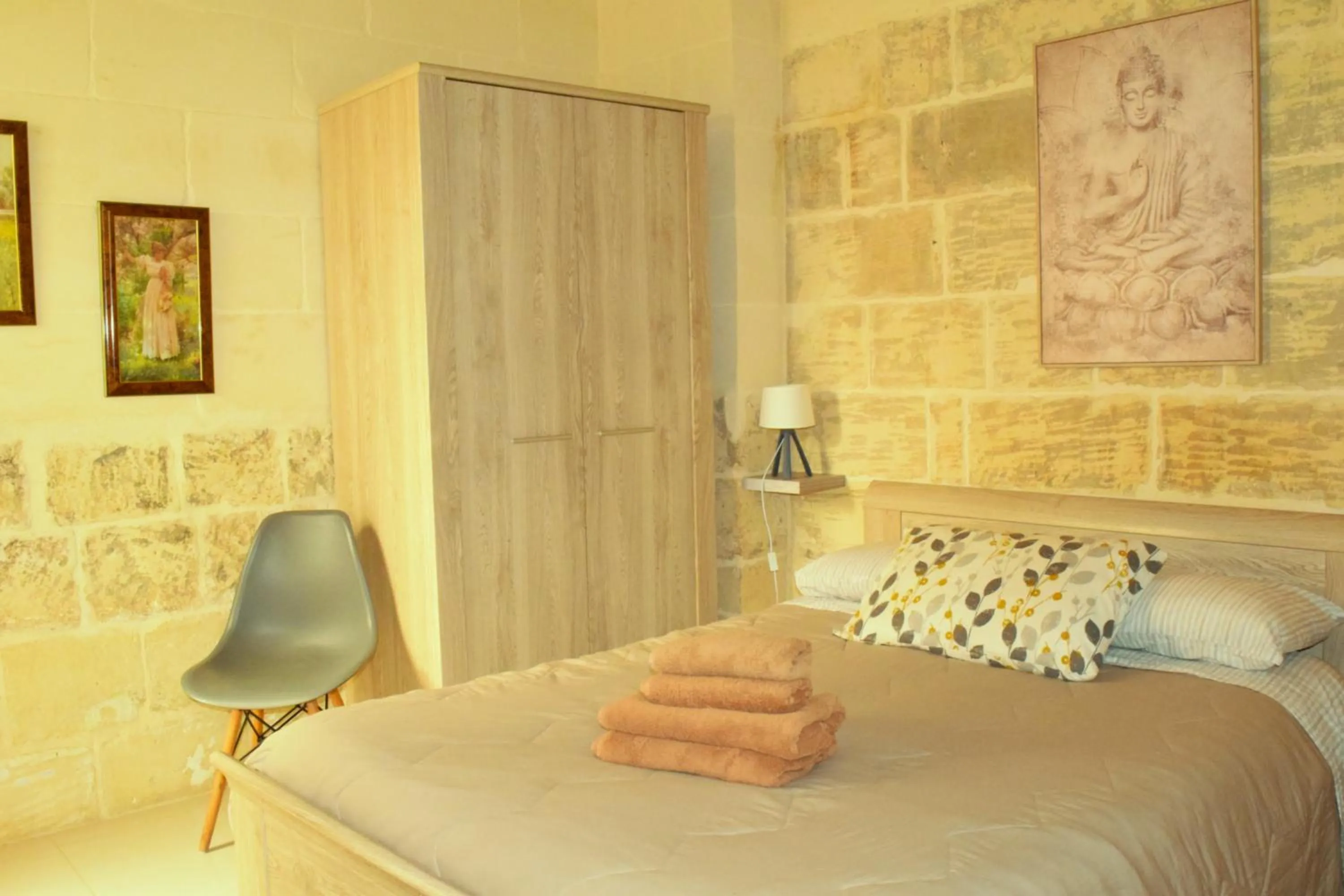 Bed in St George of Lydda B&B