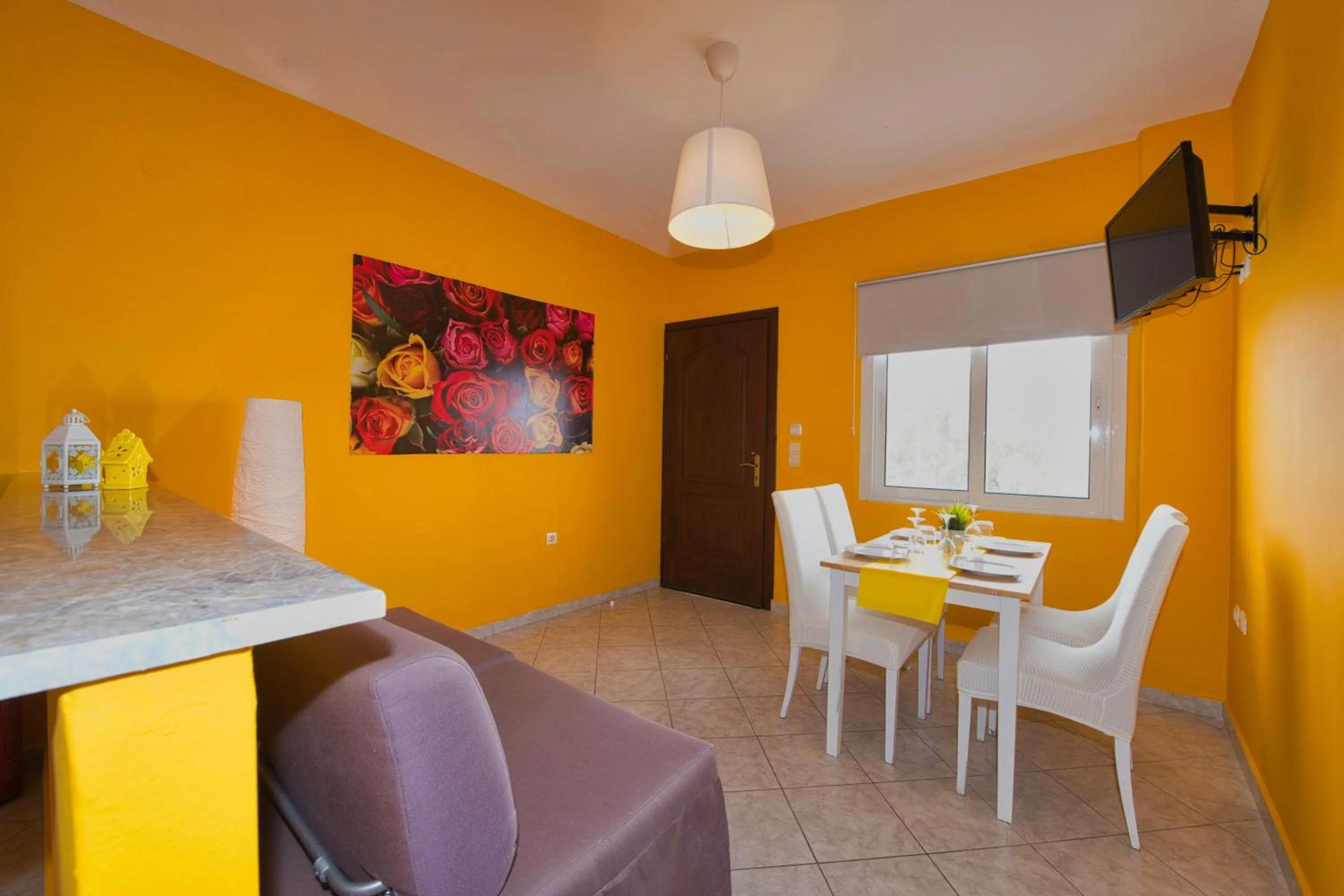 Dining area in La Casa Di Nonna Anna