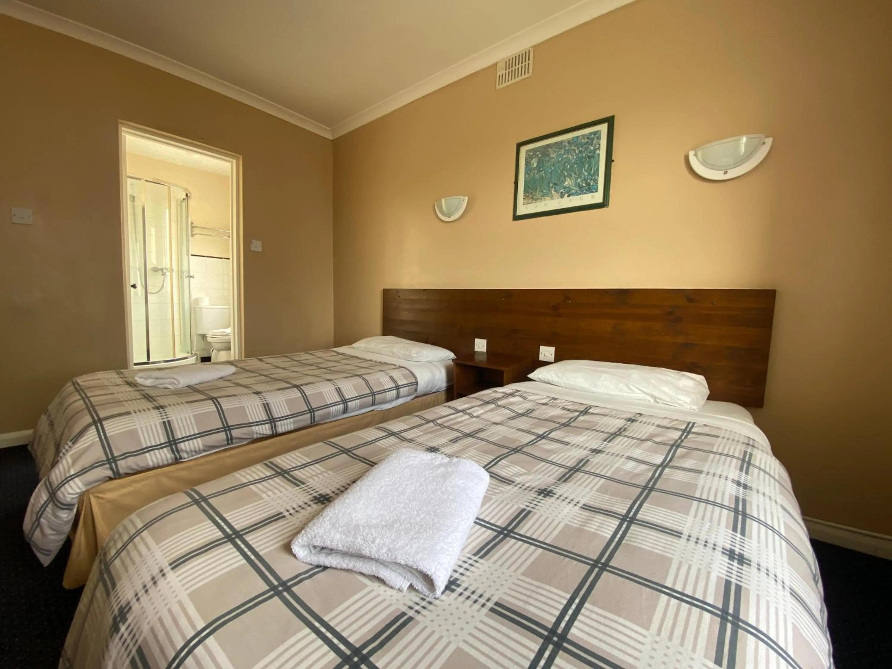 Bedroom, Bed in OYO Gran Canaria Hotel