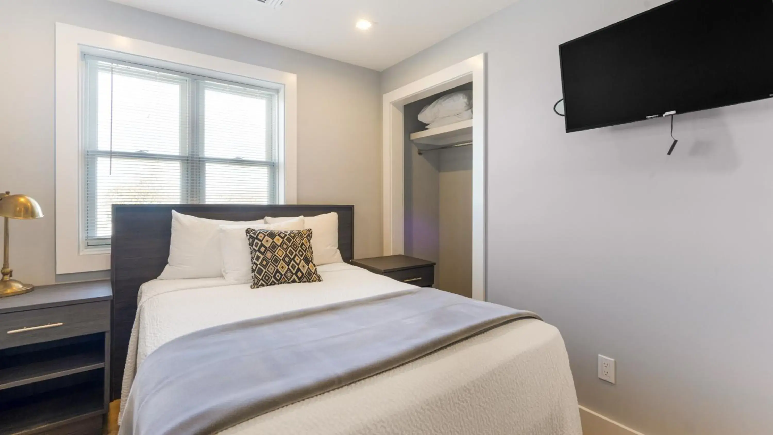 One-Bedroom Apartment in A Wave Inn - Montauk One-Bedroom Apartment in A Wave Inn - Montauk