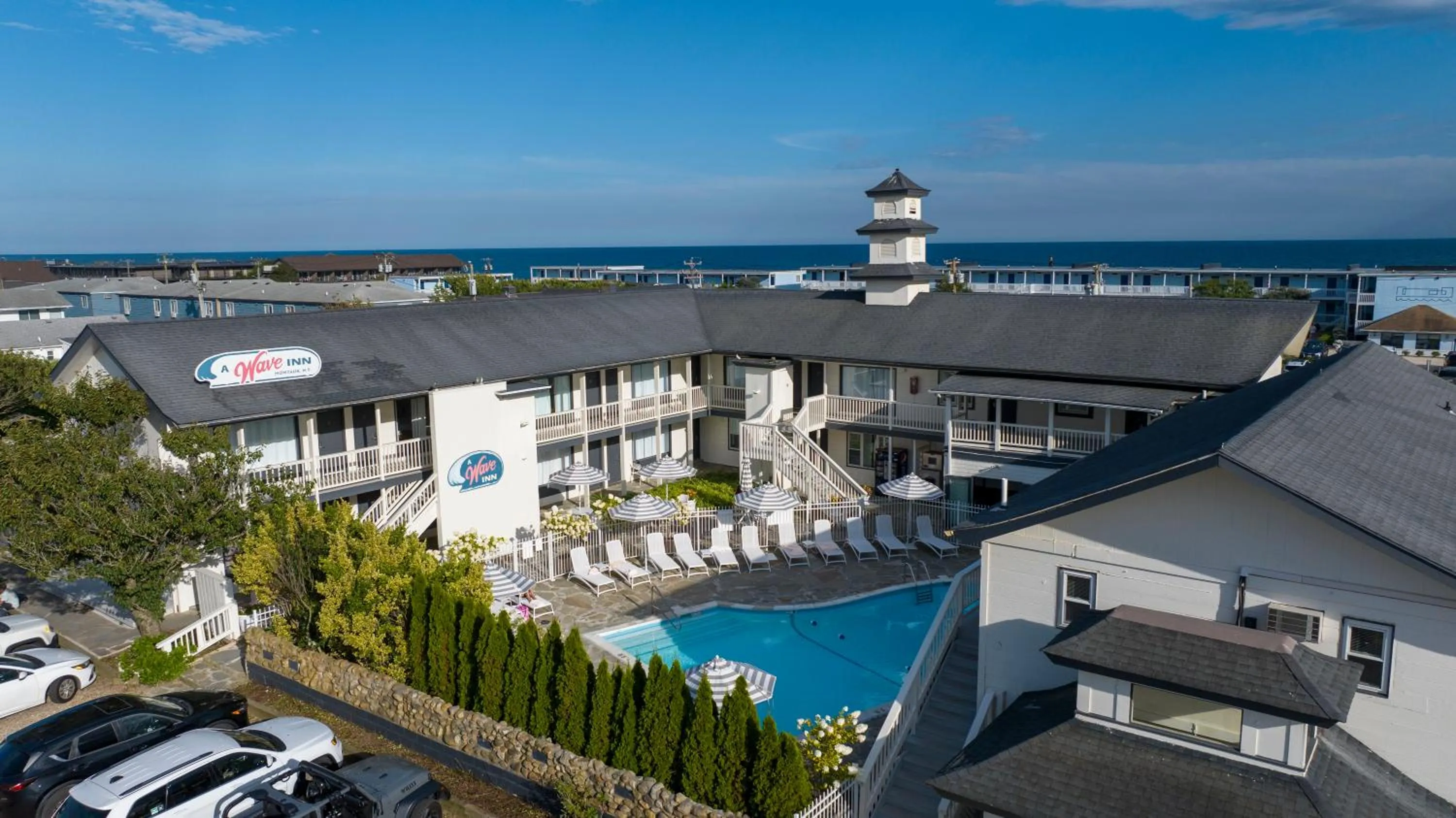 A Wave Inn - Montauk