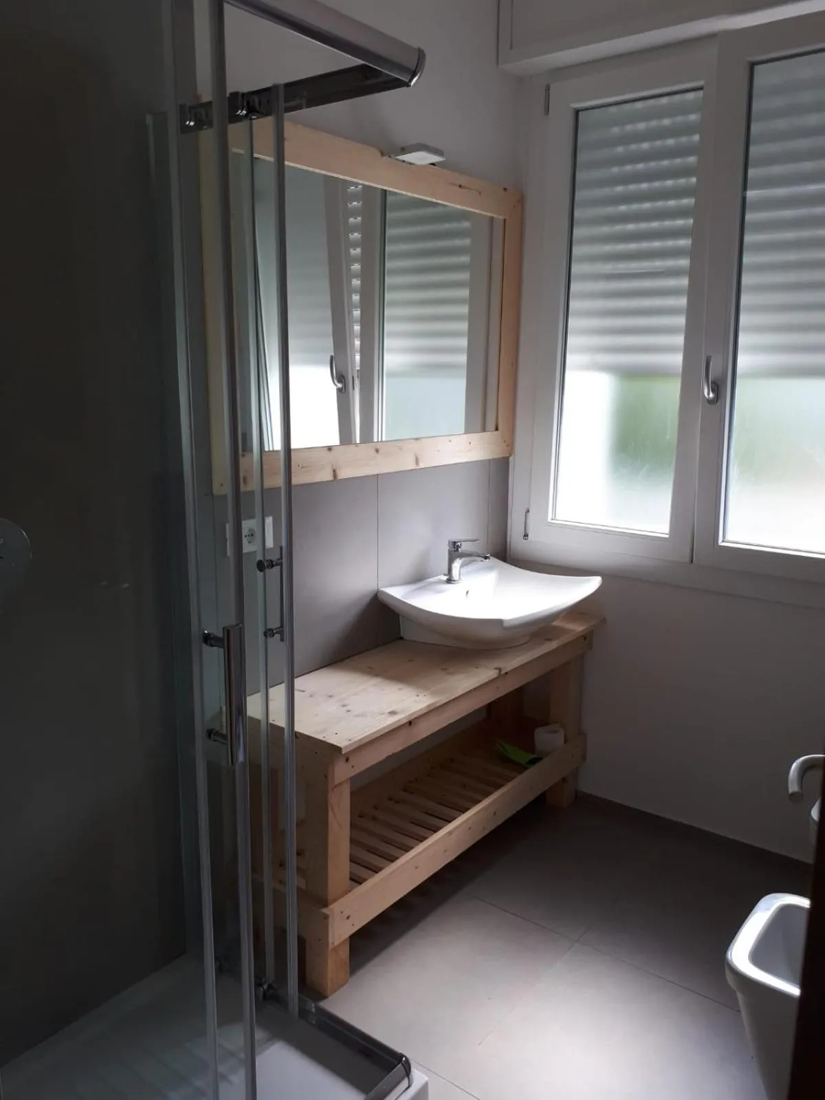 Bed in R&B Manga Rosas