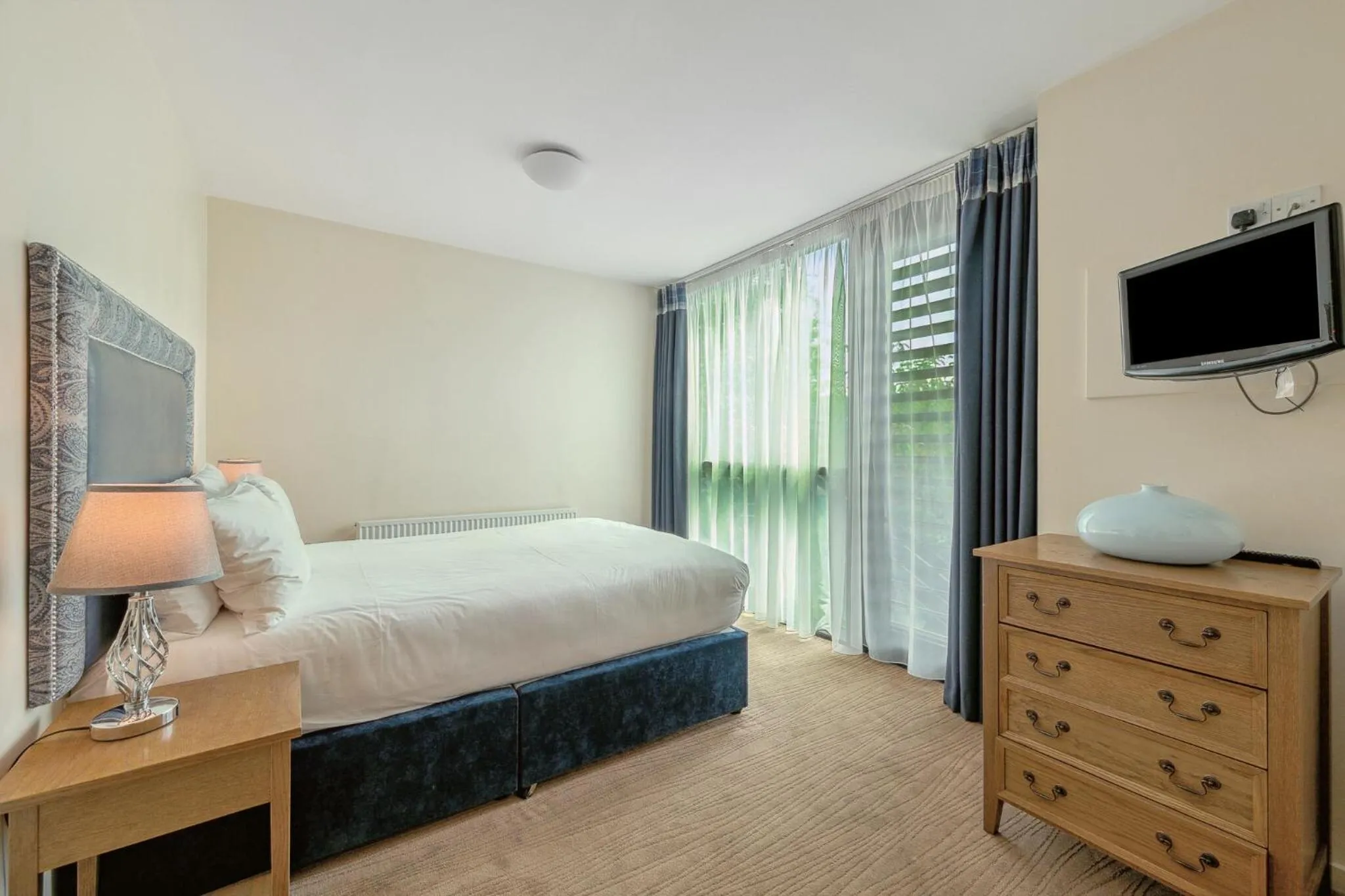 Bed in Princes Street Suites