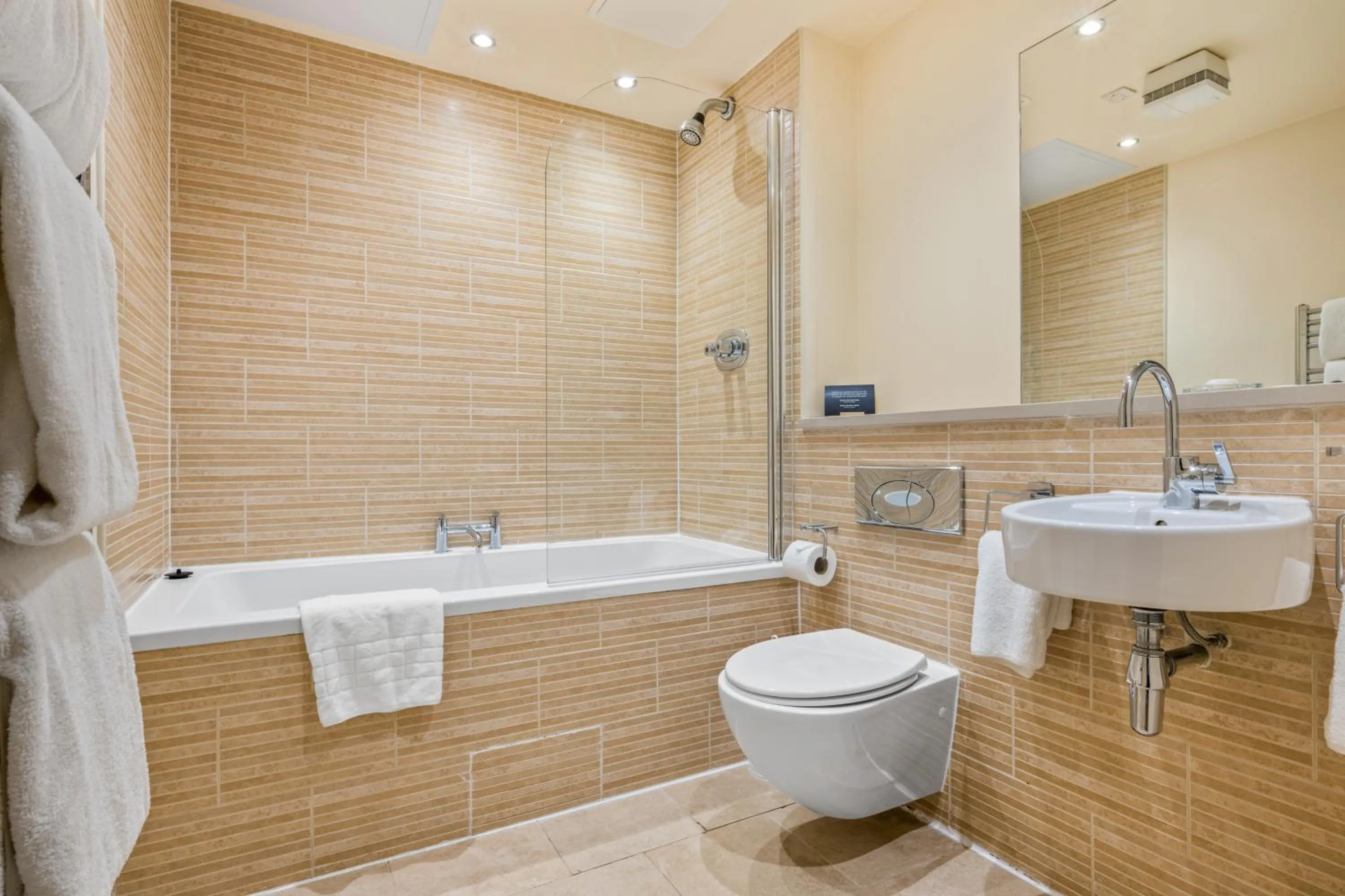 Bathroom in Princes Street Suites