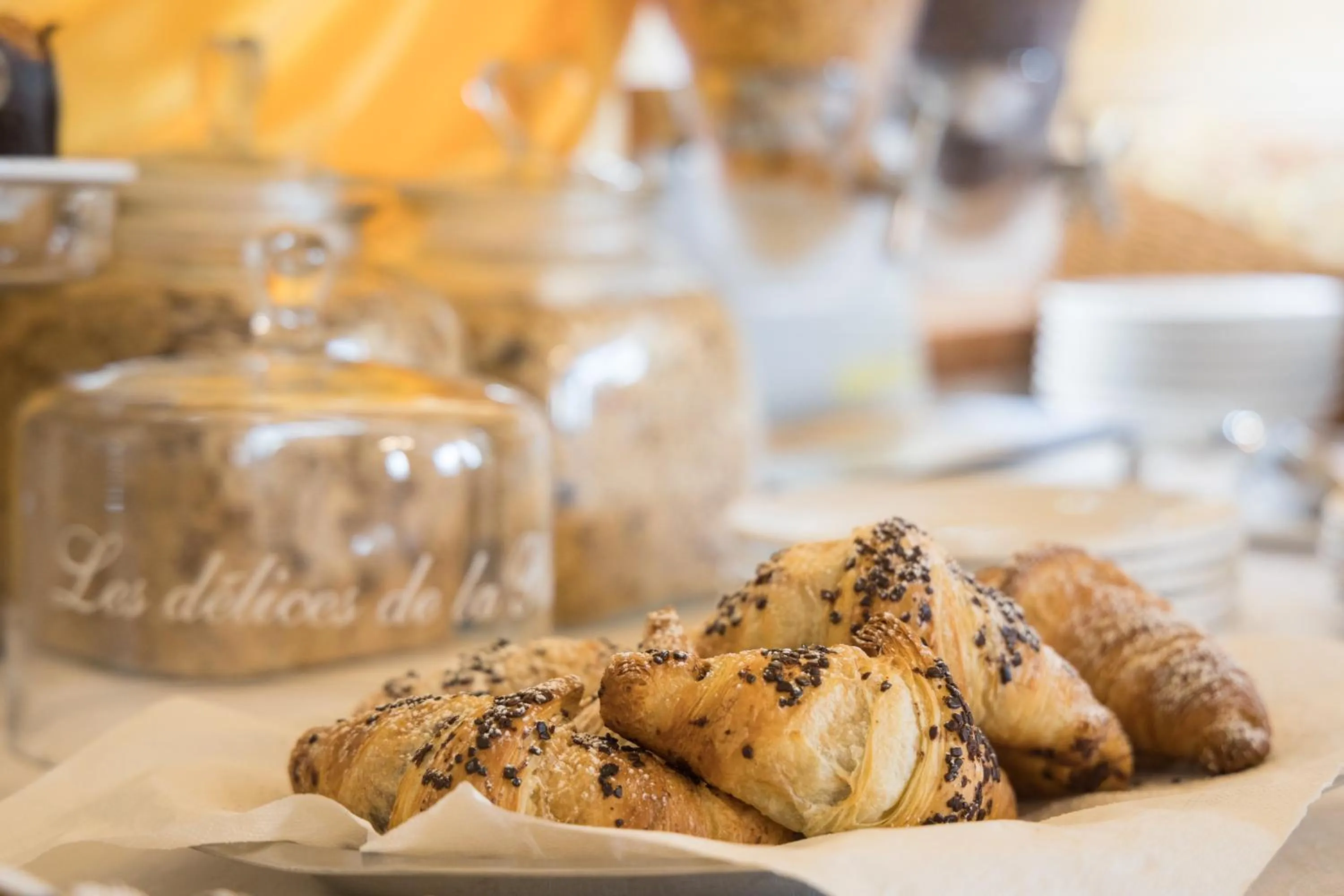 Breakfast in Ena Hotel