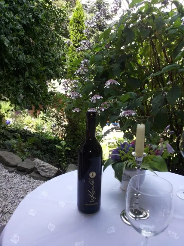 Garden in Gästezimmer Am Hüstert