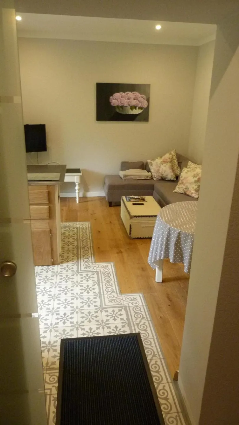 Living room, Bed in Gästezimmer Am Hüstert