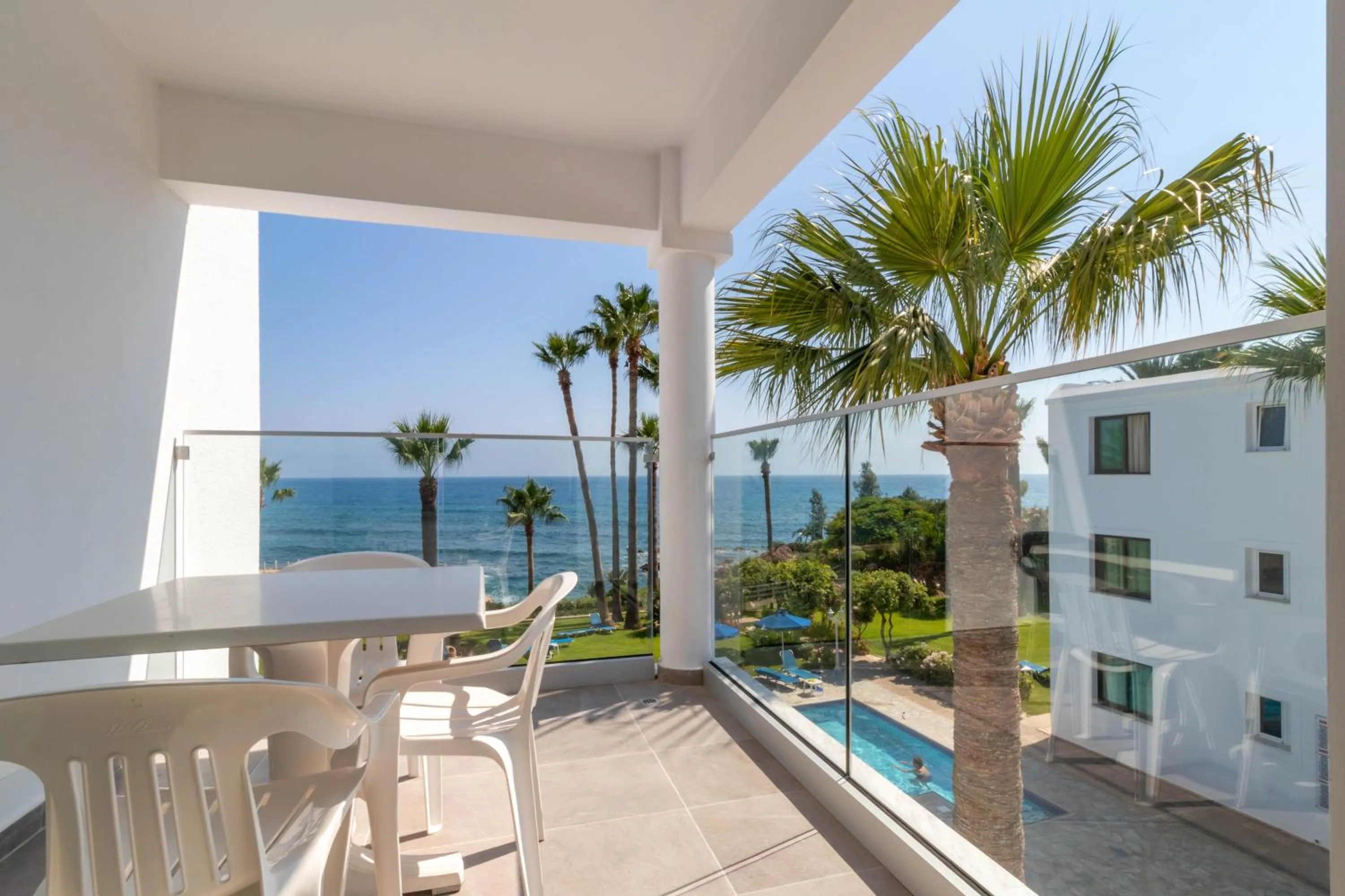 Rododafni Beach Apartments