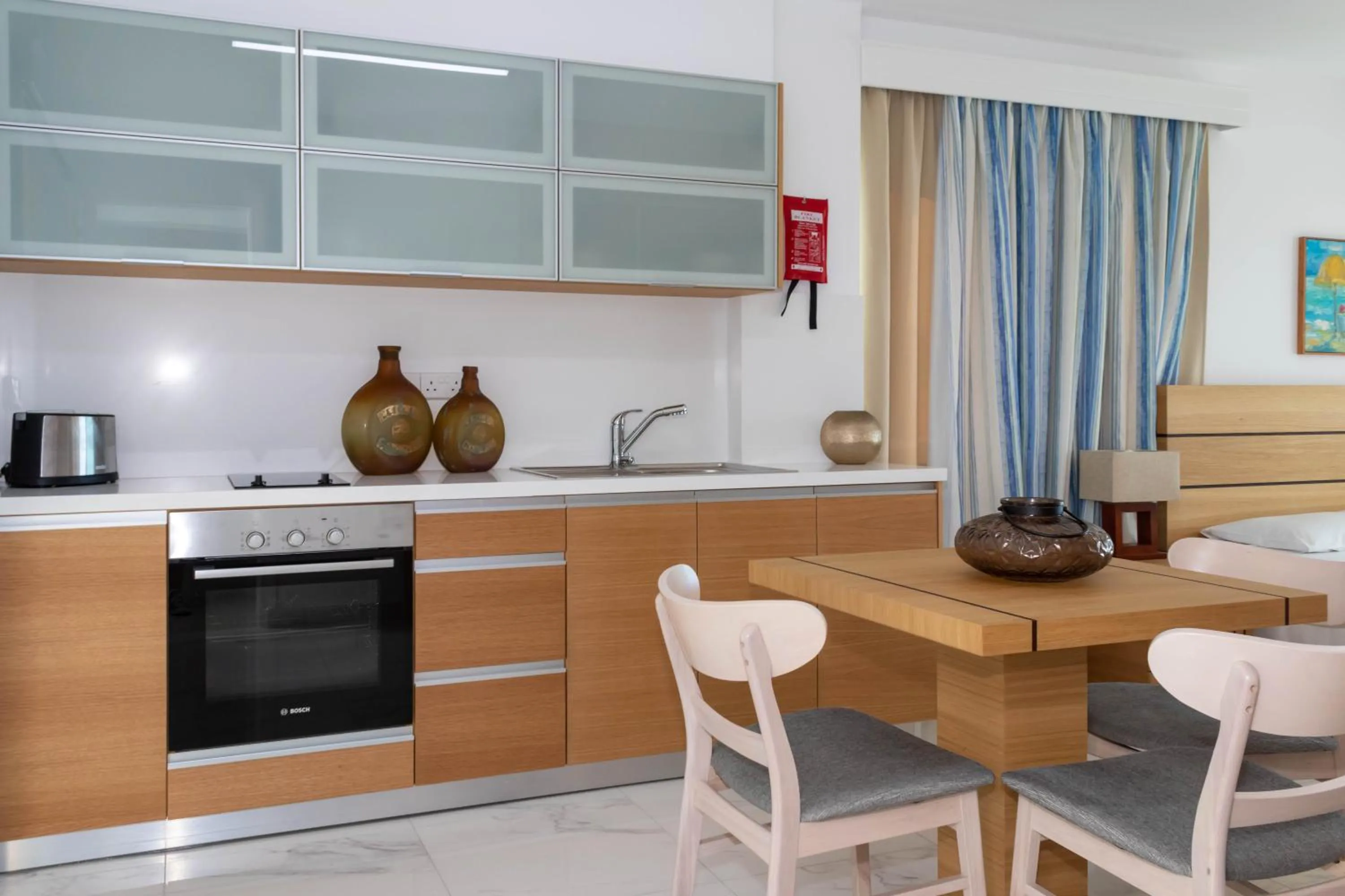 Rododafni Beach Apartments