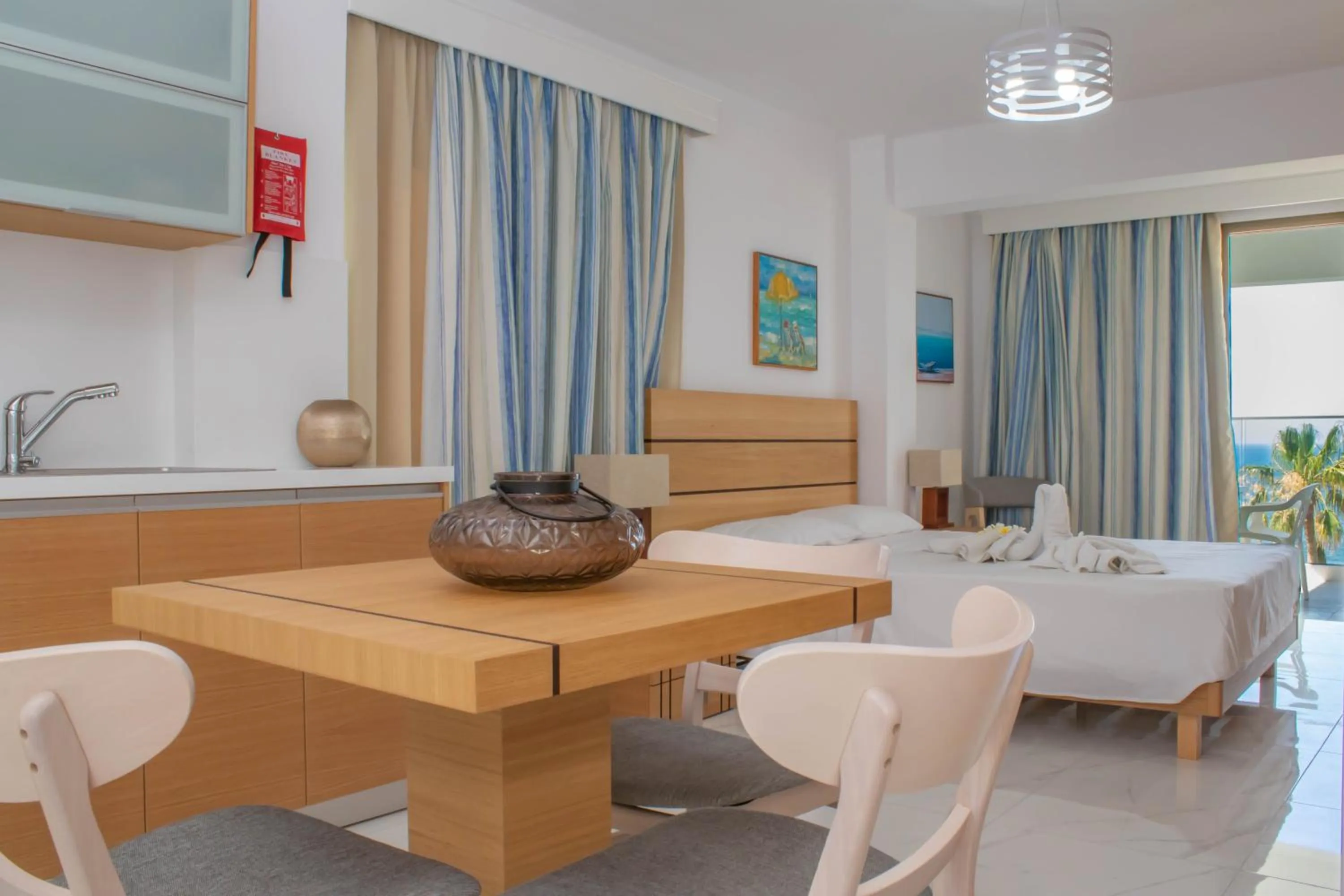 Rododafni Beach Apartments