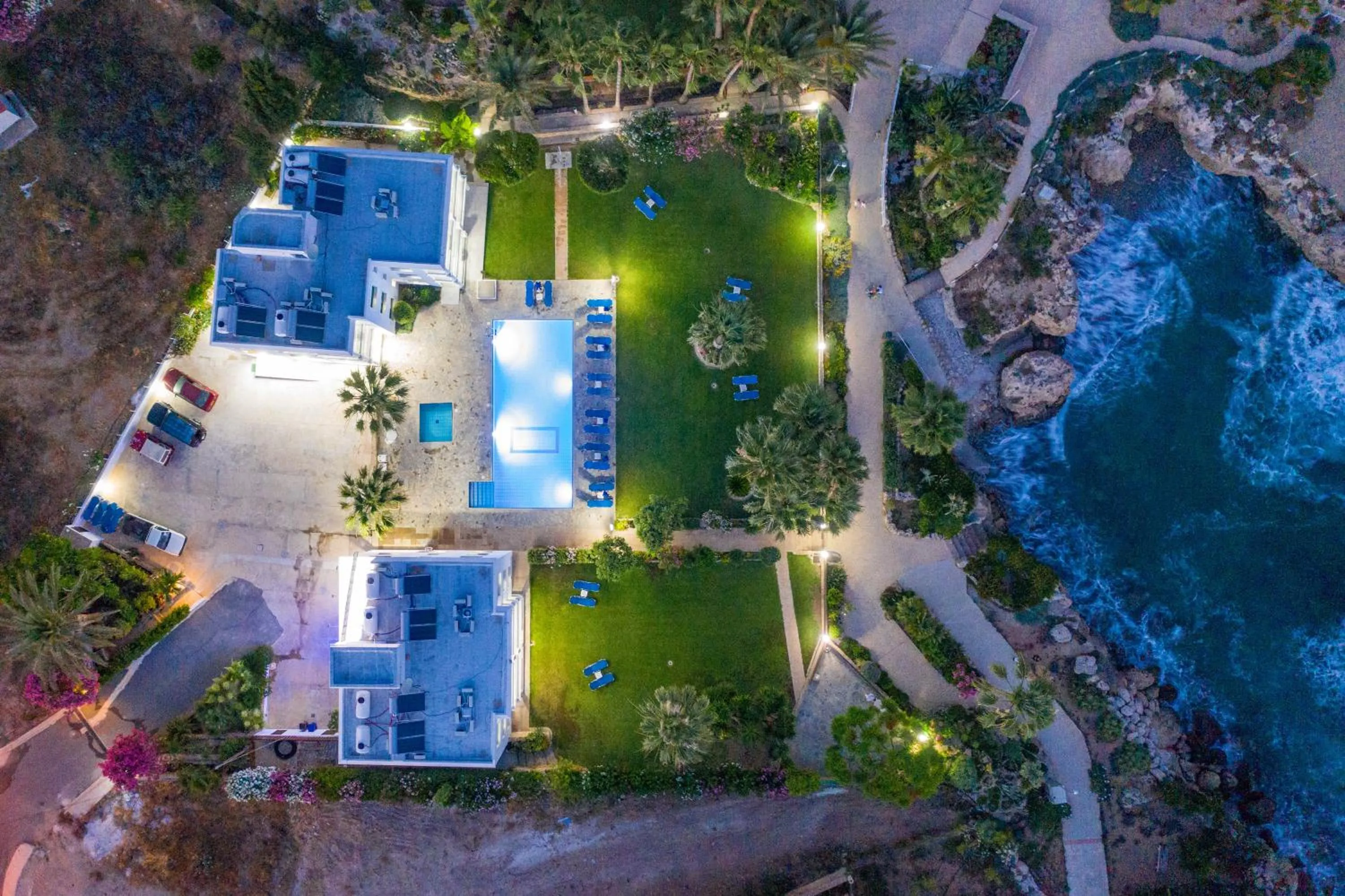 Rododafni Beach Apartments