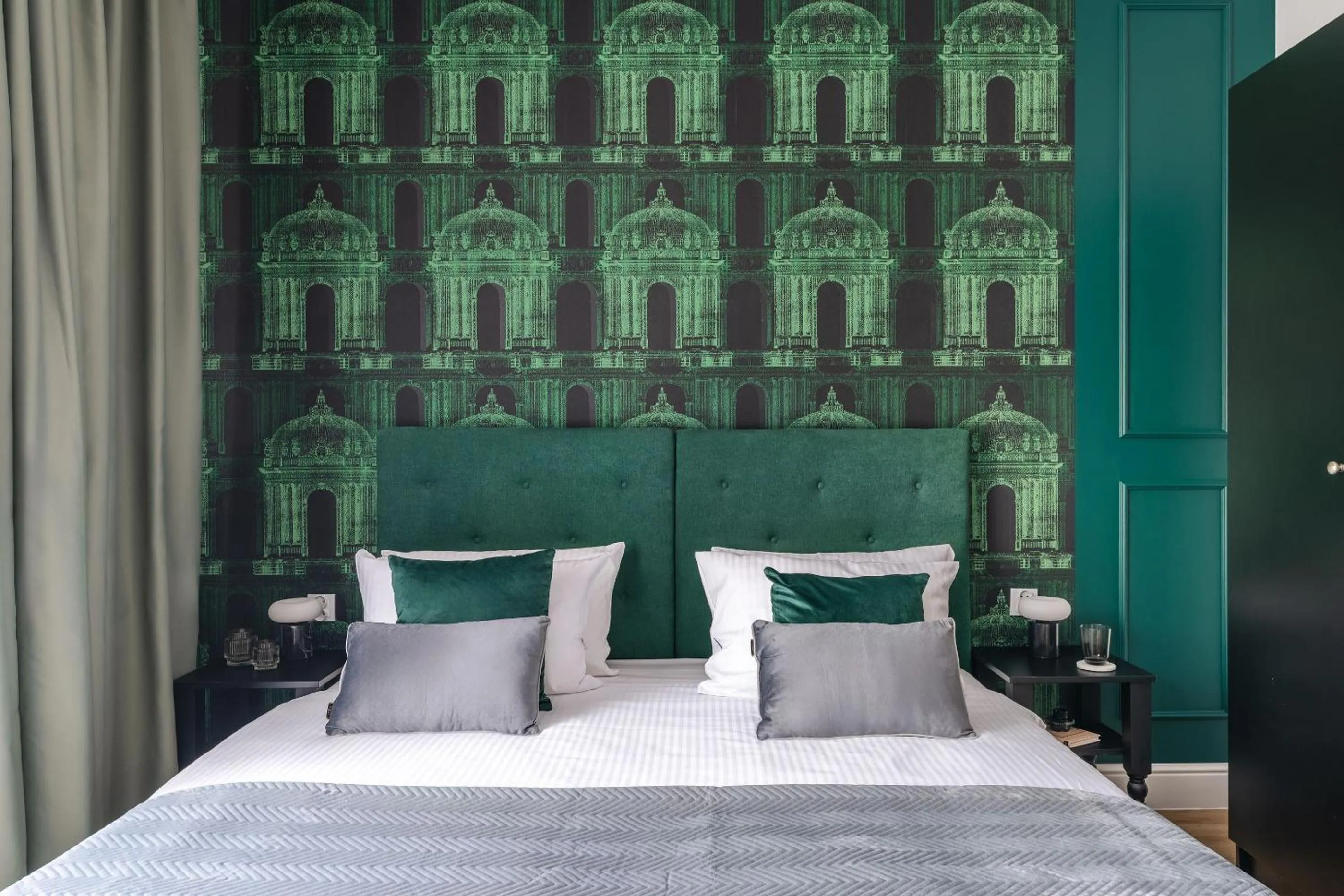 Bed in District17 - LoftAffair Collection