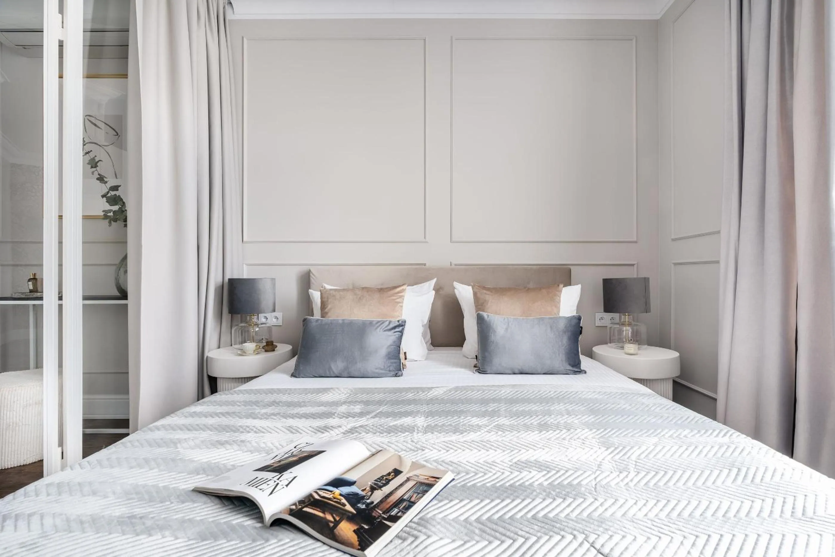 Bed in District17 - LoftAffair Collection