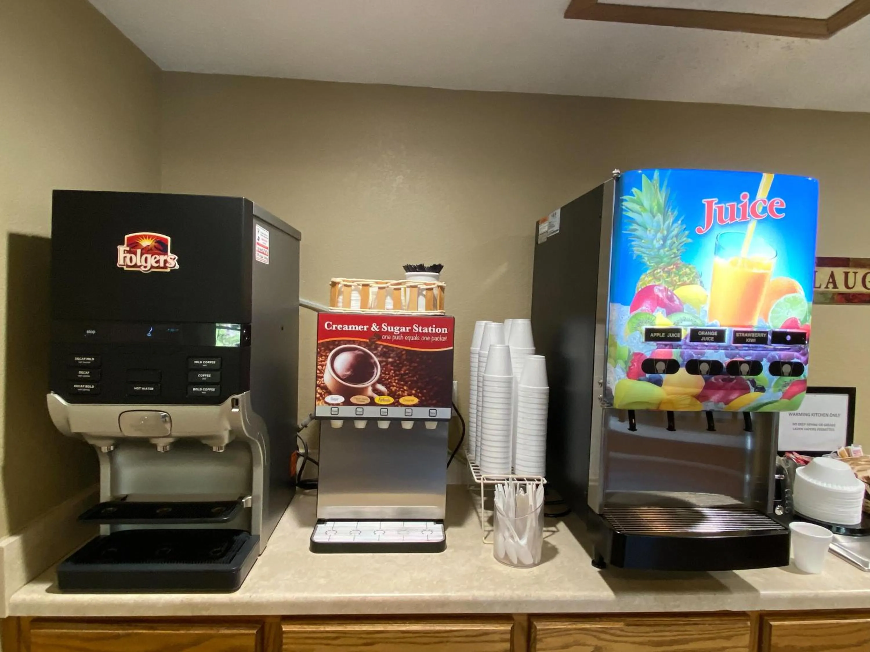 Breakfast in Green Gables Inn