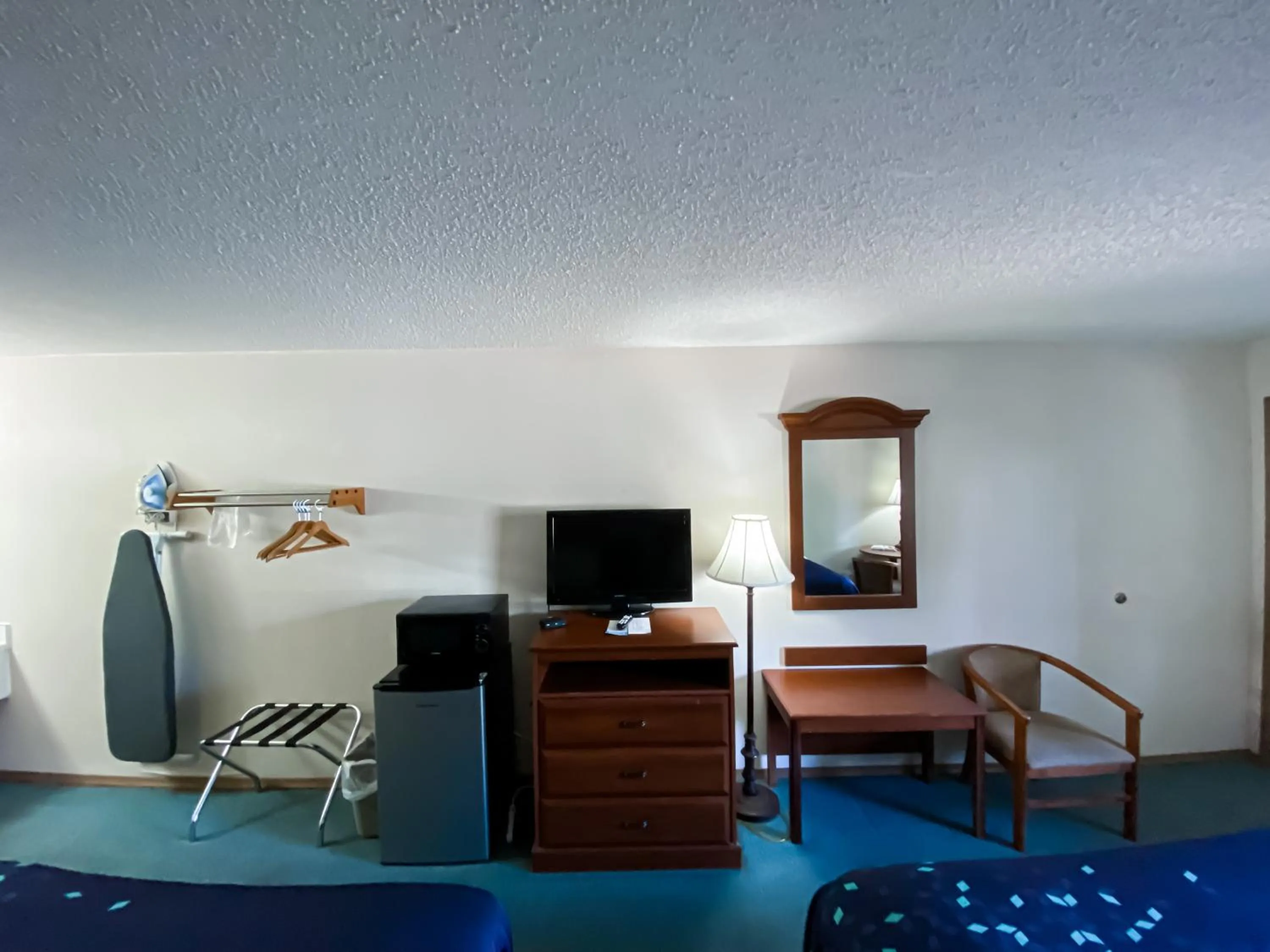 TV and multimedia in Green Gables Inn