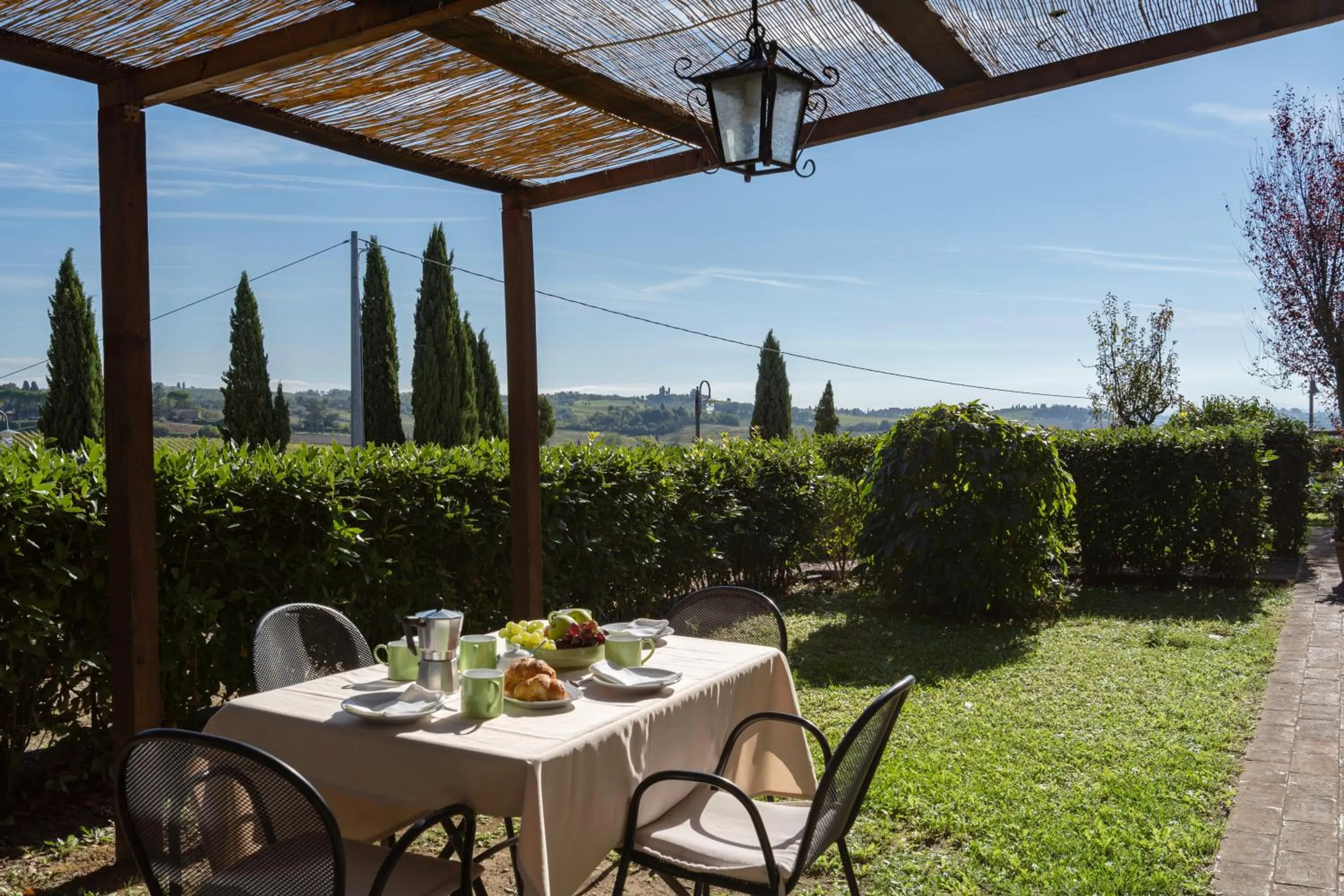 Patio in Le Rocche Di Valiano
