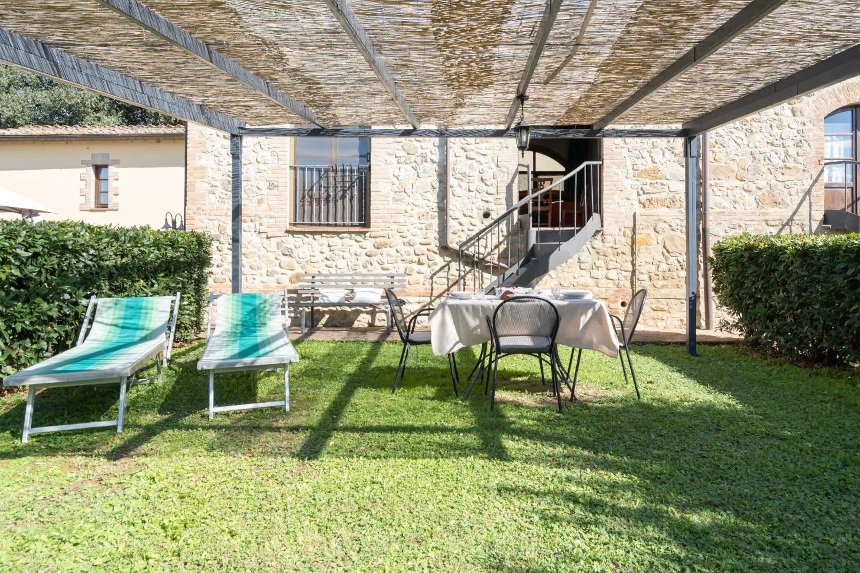 Patio in Le Rocche Di Valiano