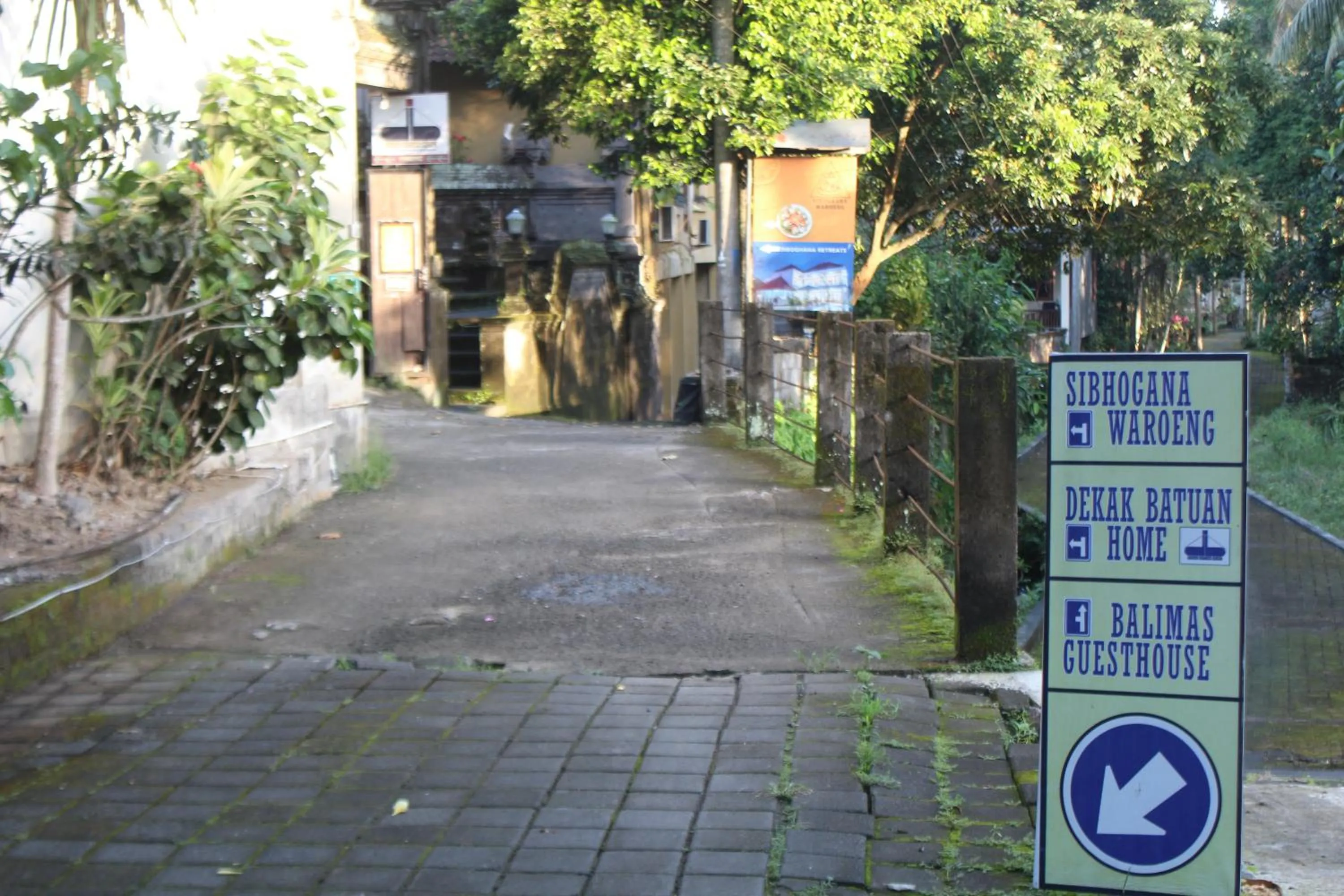 Street view in Balimas Guest House
