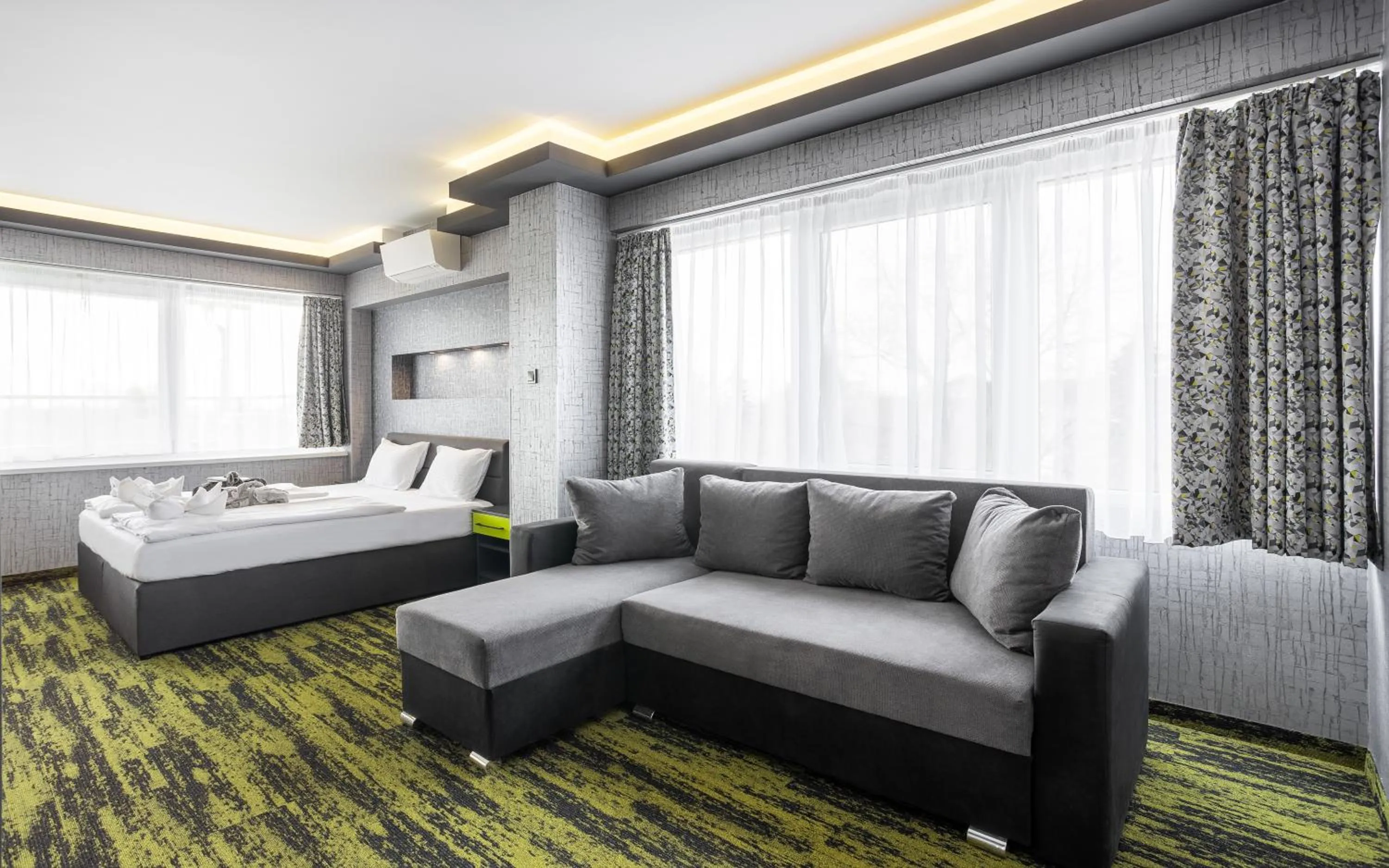 Photo of the whole room, Bed in Thermal Hotel Garden