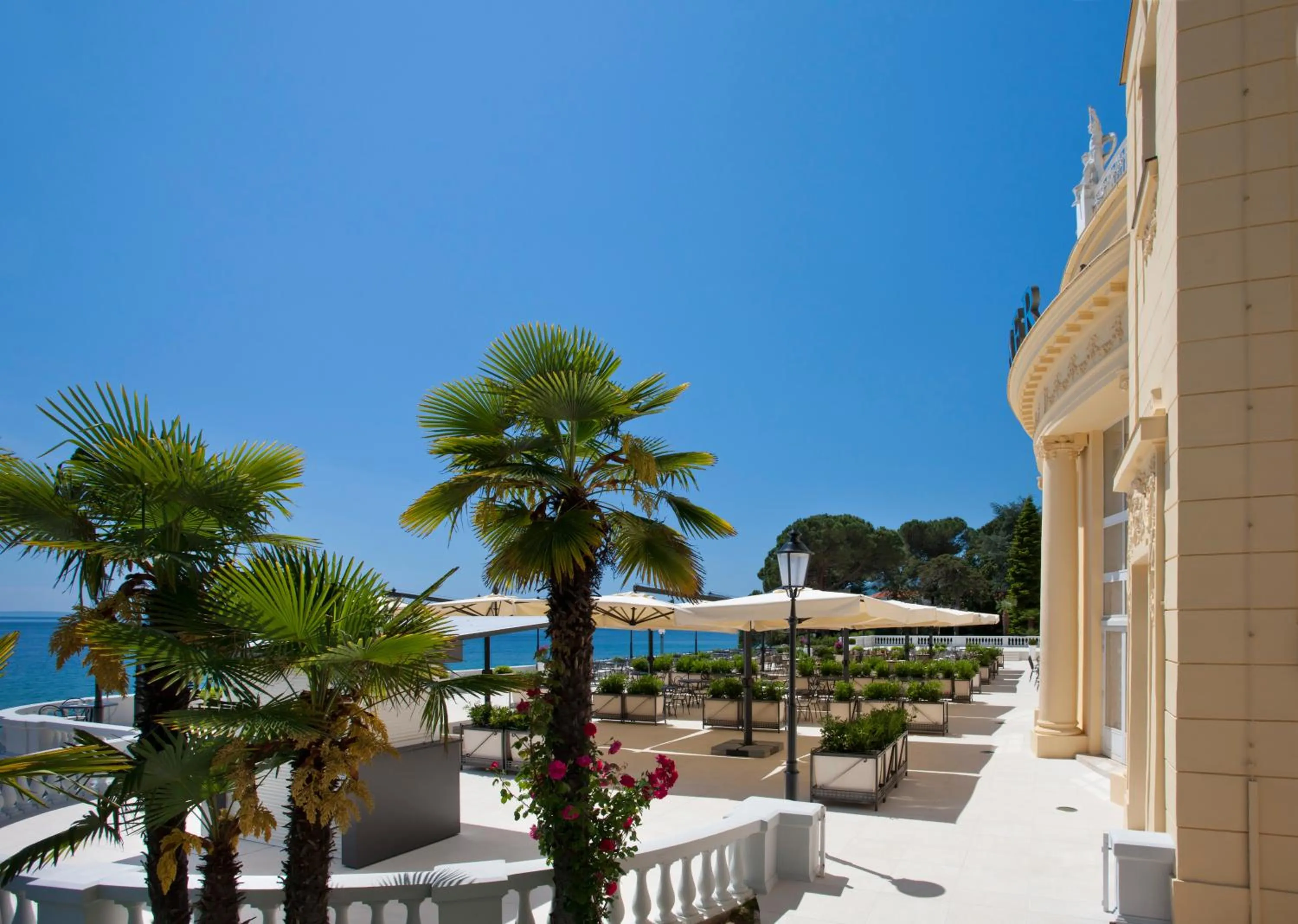 Facade/entrance in Villa Amalia - by Liburnia Hotels & Villas