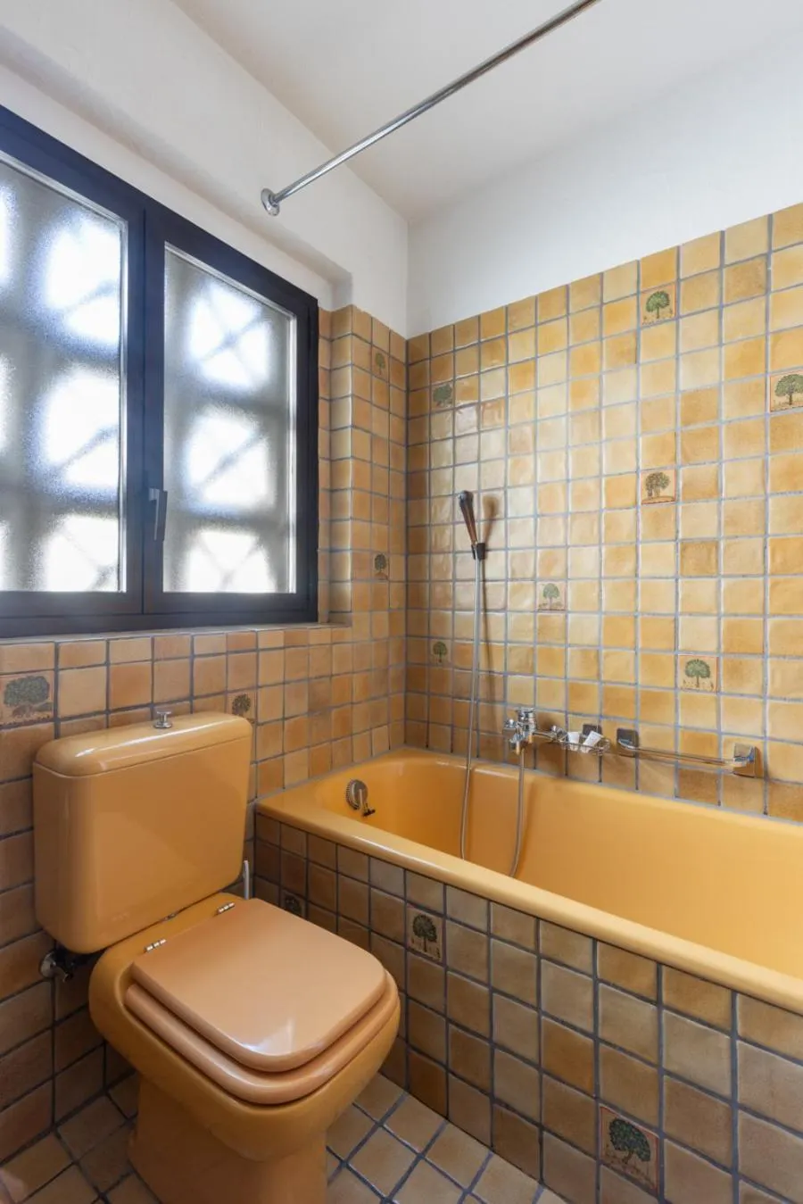 Bathroom in Aparthotel Al Lago