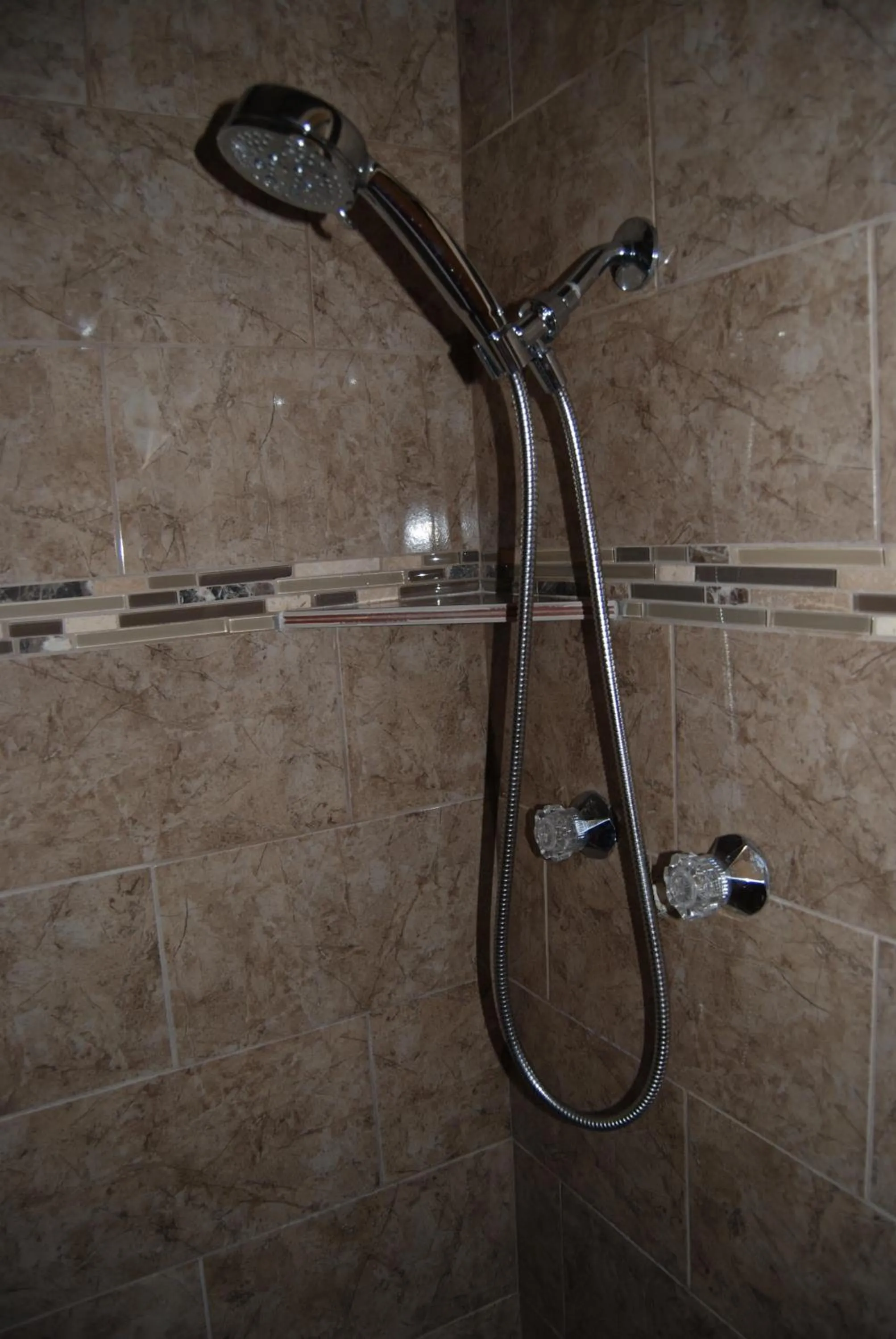 Shower in Edelweiss Lodge