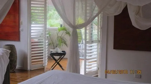 Bedroom, Bed in Blue Cliffs Retreat