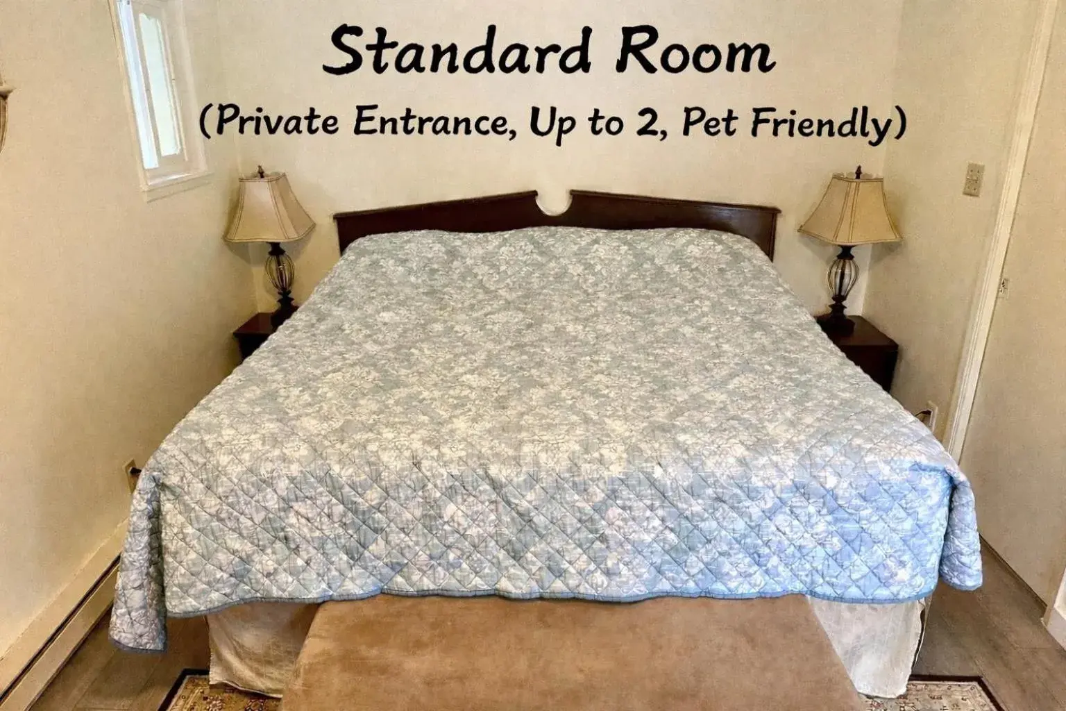 Queen Room in Richca Chalets Resort Queen Room in Richca Chalets Resort