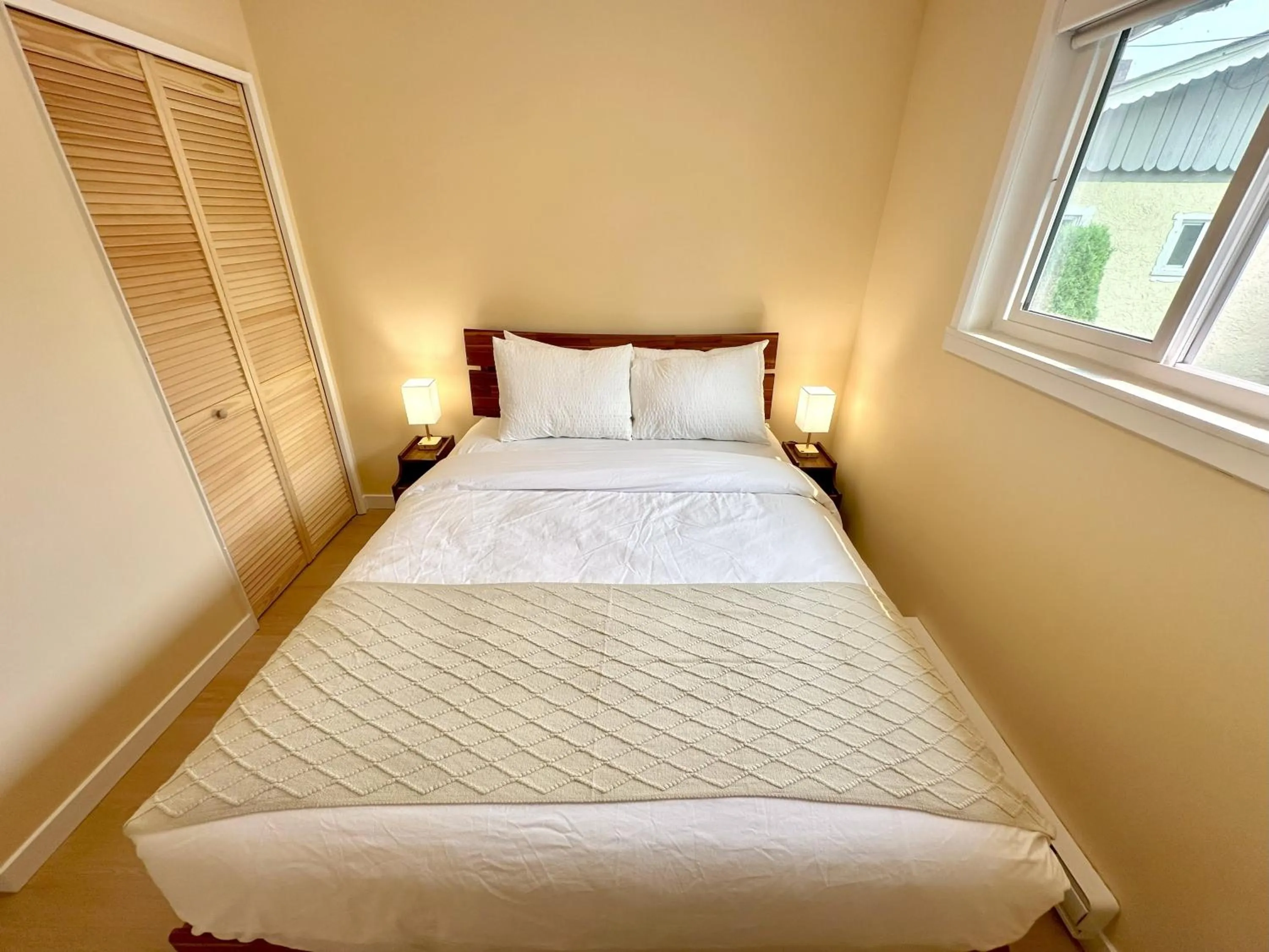 Bed in Richca Chalets Resort