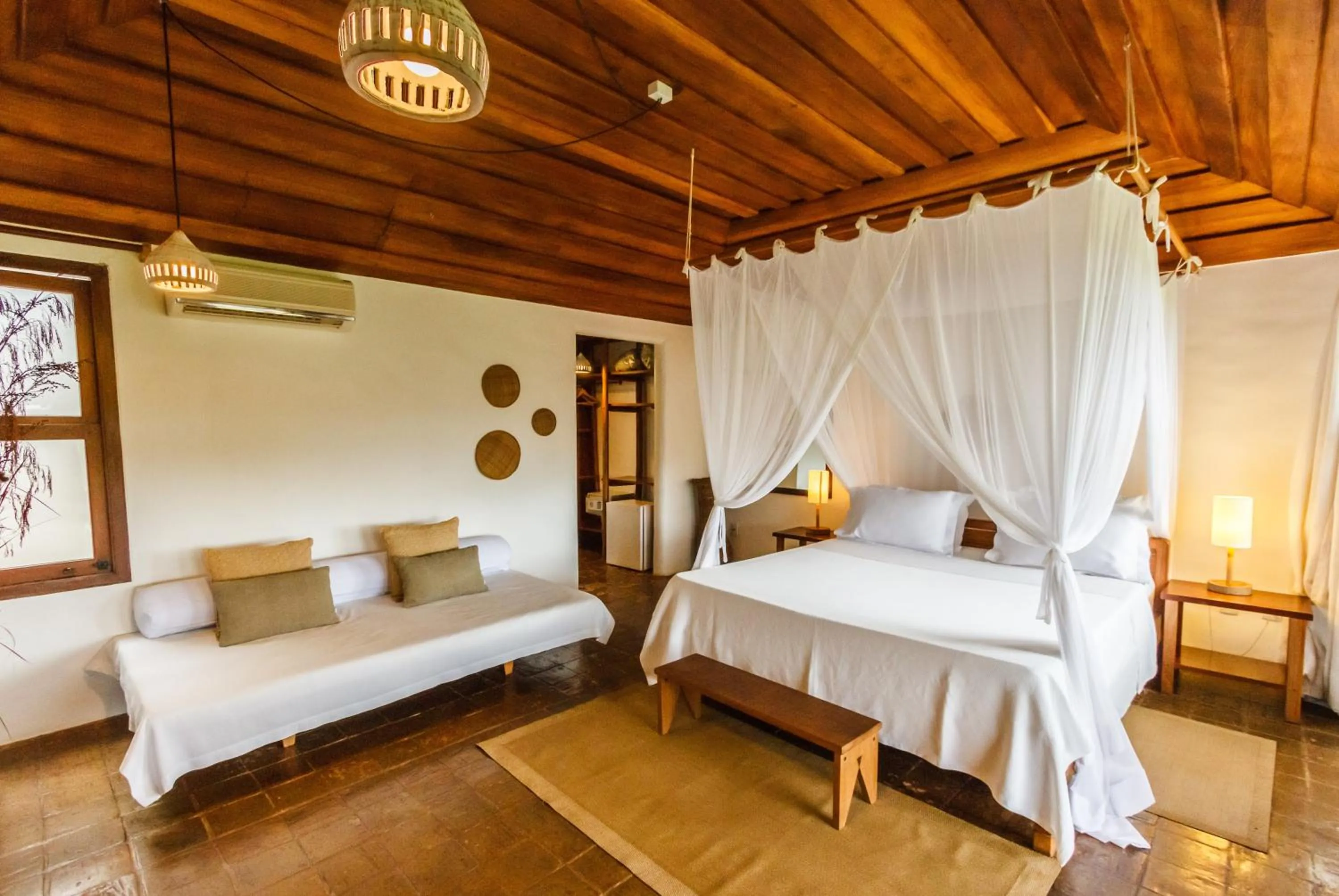 Photo of the whole room, Bed in Pousada Outeiro