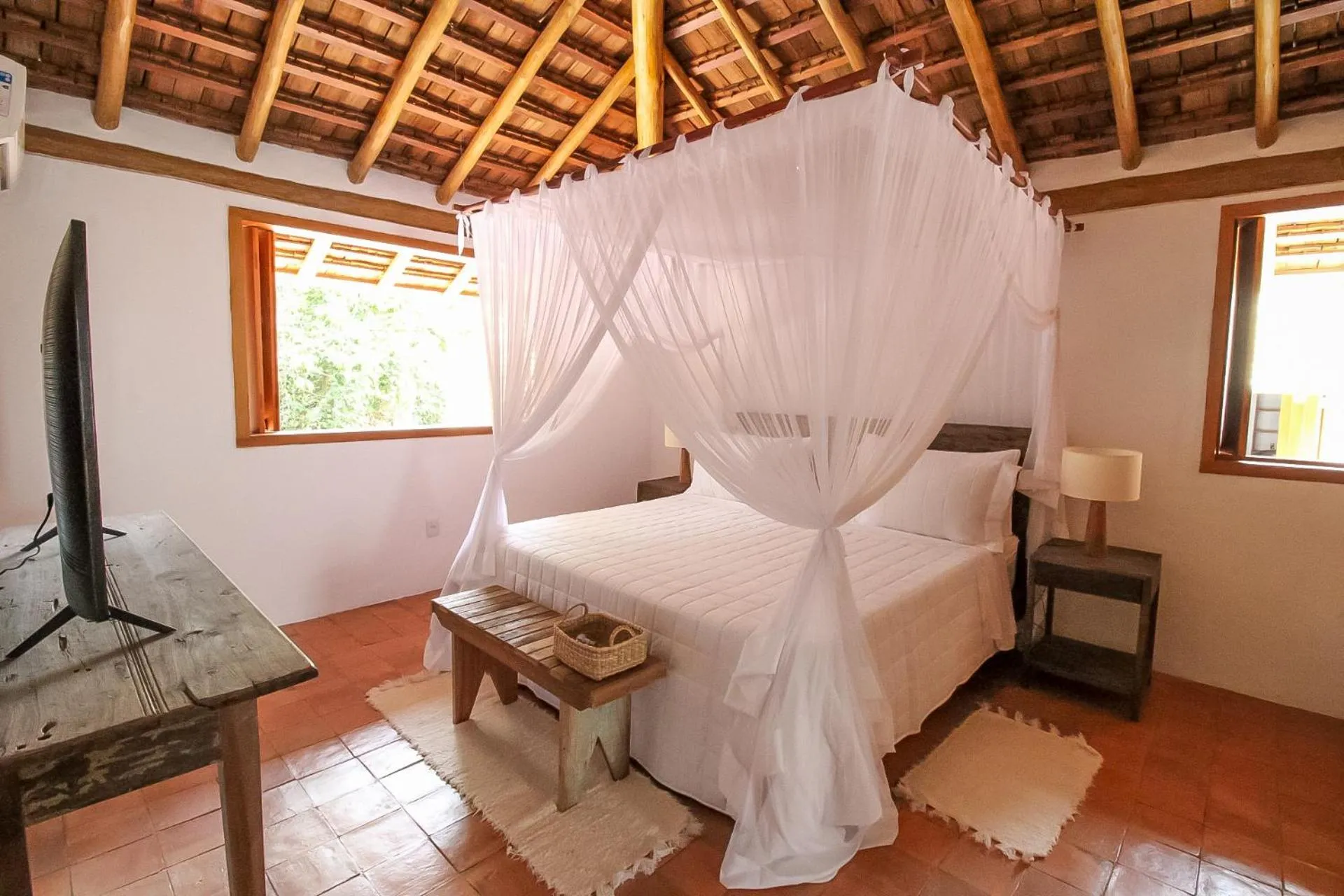 Photo of the whole room, Bed in Pousada Outeiro