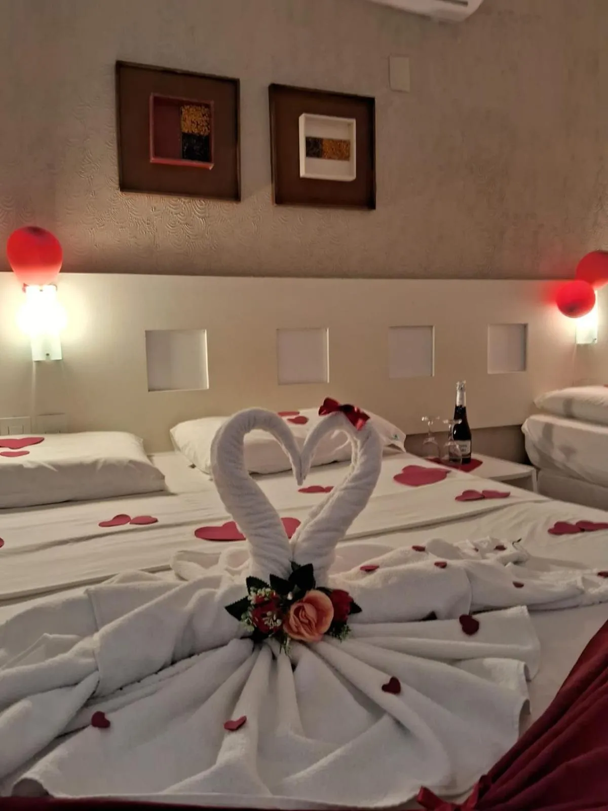 Balcony/Terrace, Bed in Pousada Pérola Dourada