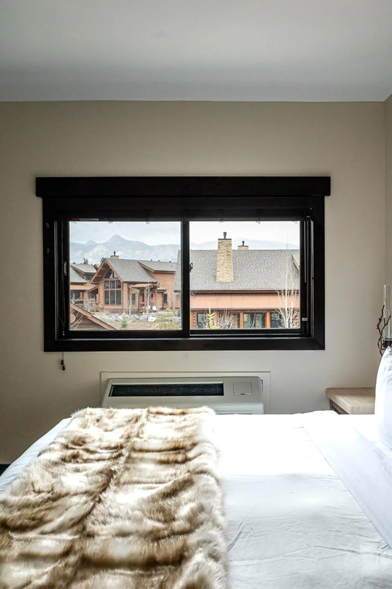 Bed in The Estes Park Resort