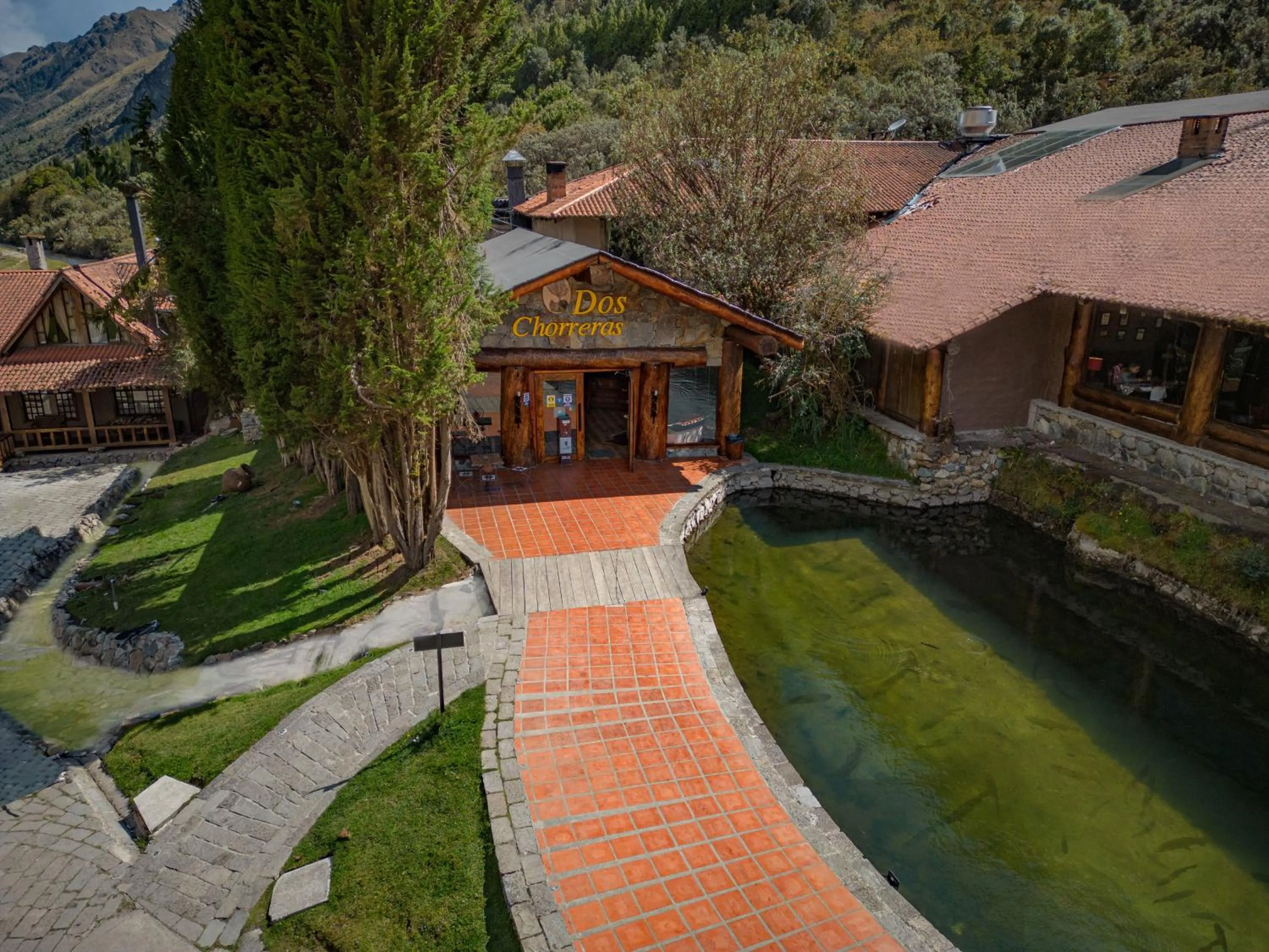 Property building in Hacienda Hostería Dos Chorreras