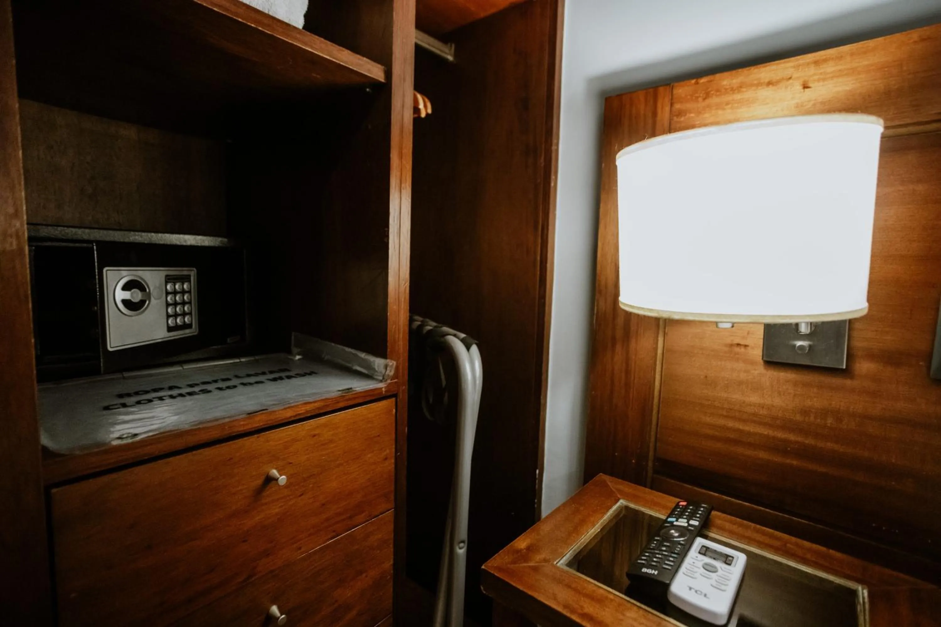 safe in Hotel Club del Golf