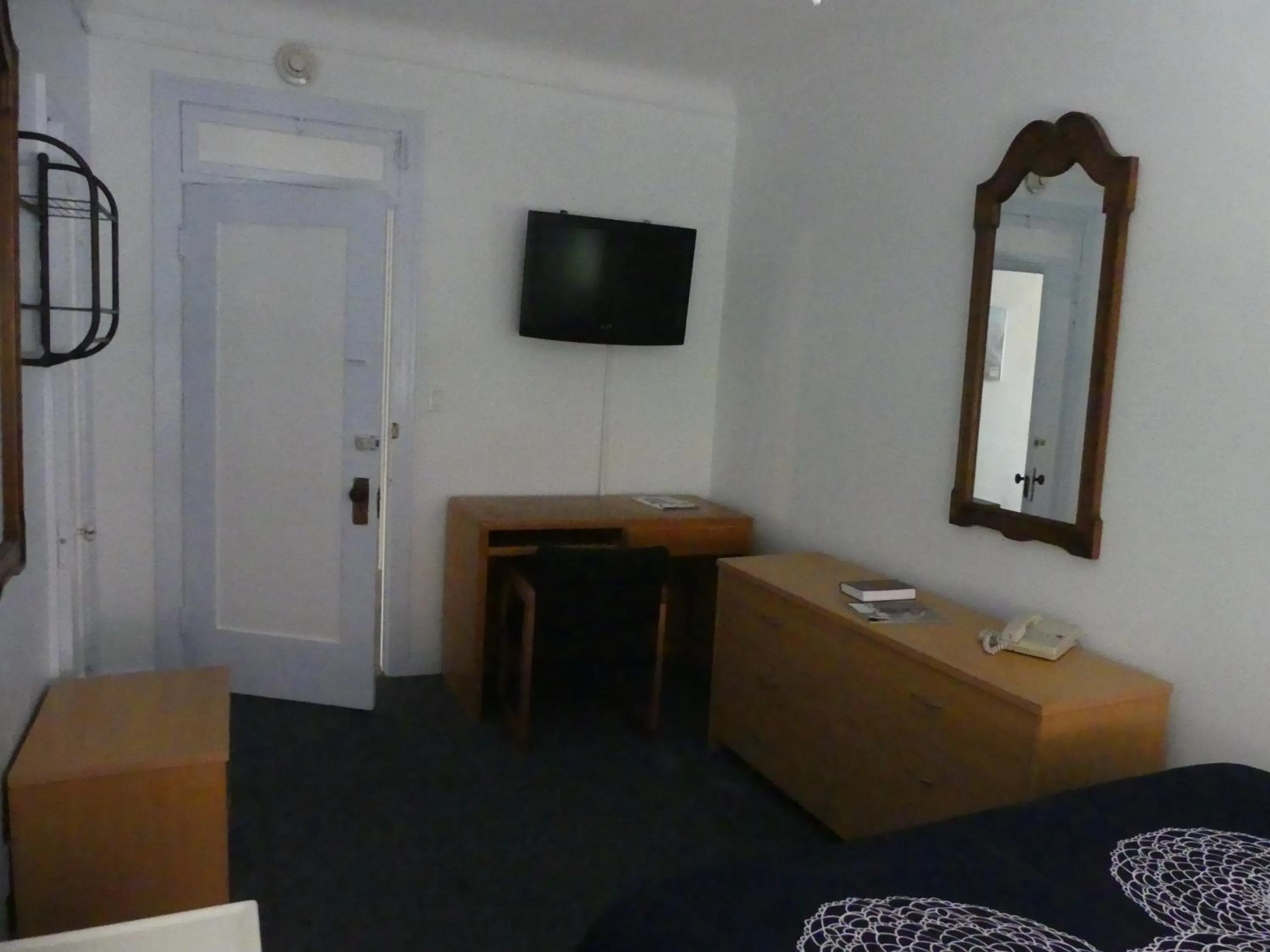 Bed in Hotel del Flores