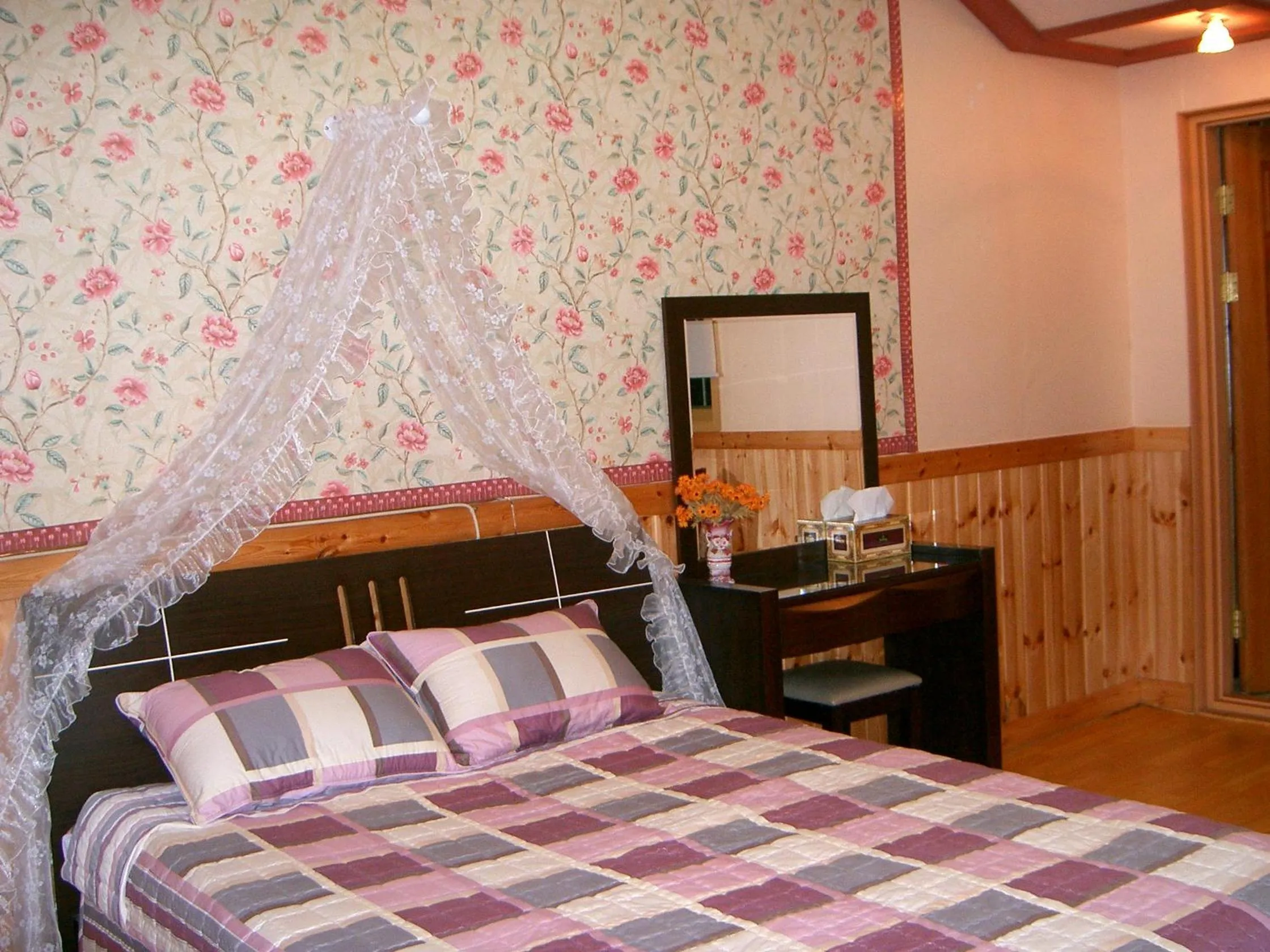 Bed in Nadeuri Pension