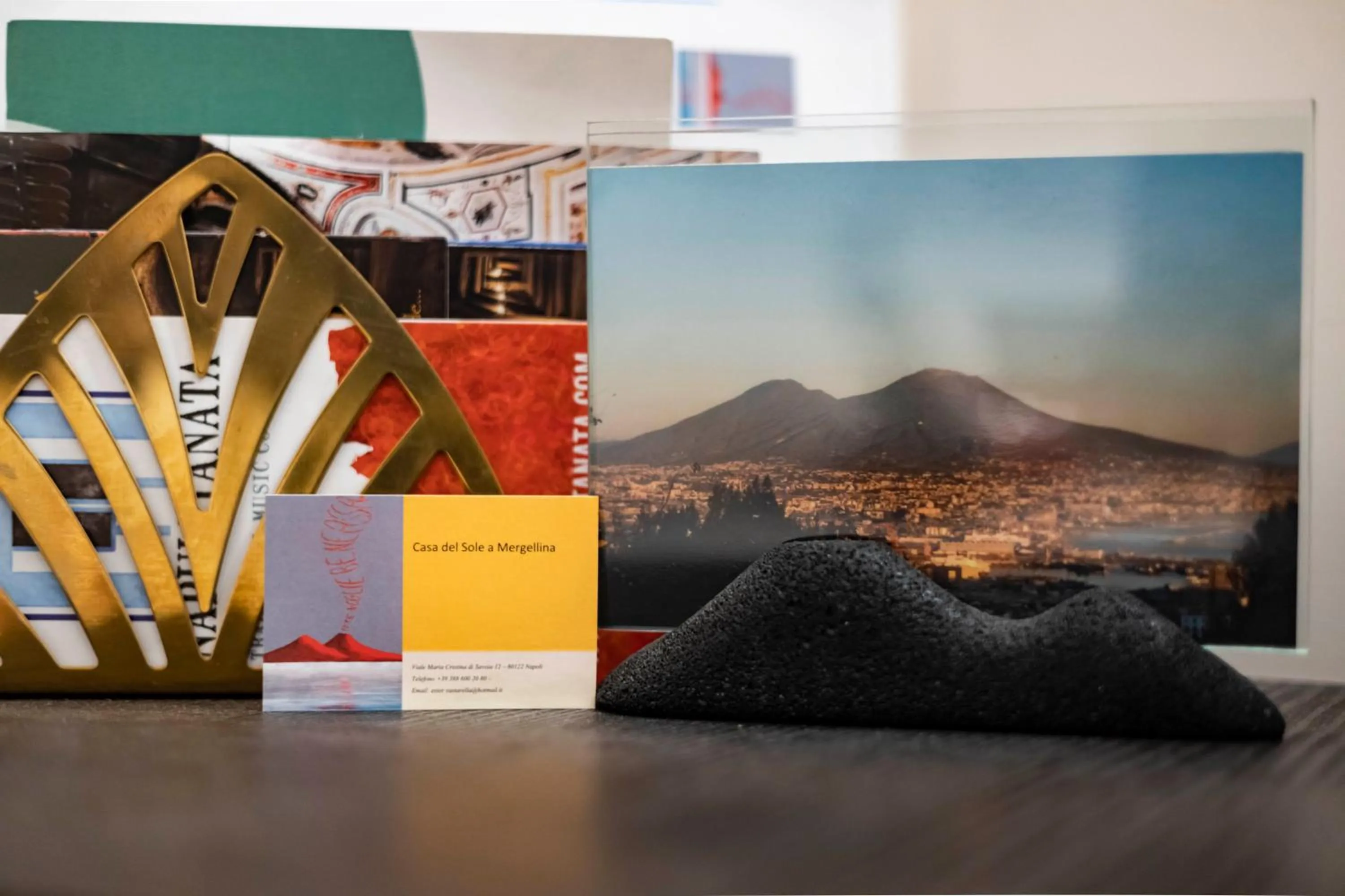 Lobby or reception in La Casa Del Sole A Mergellina