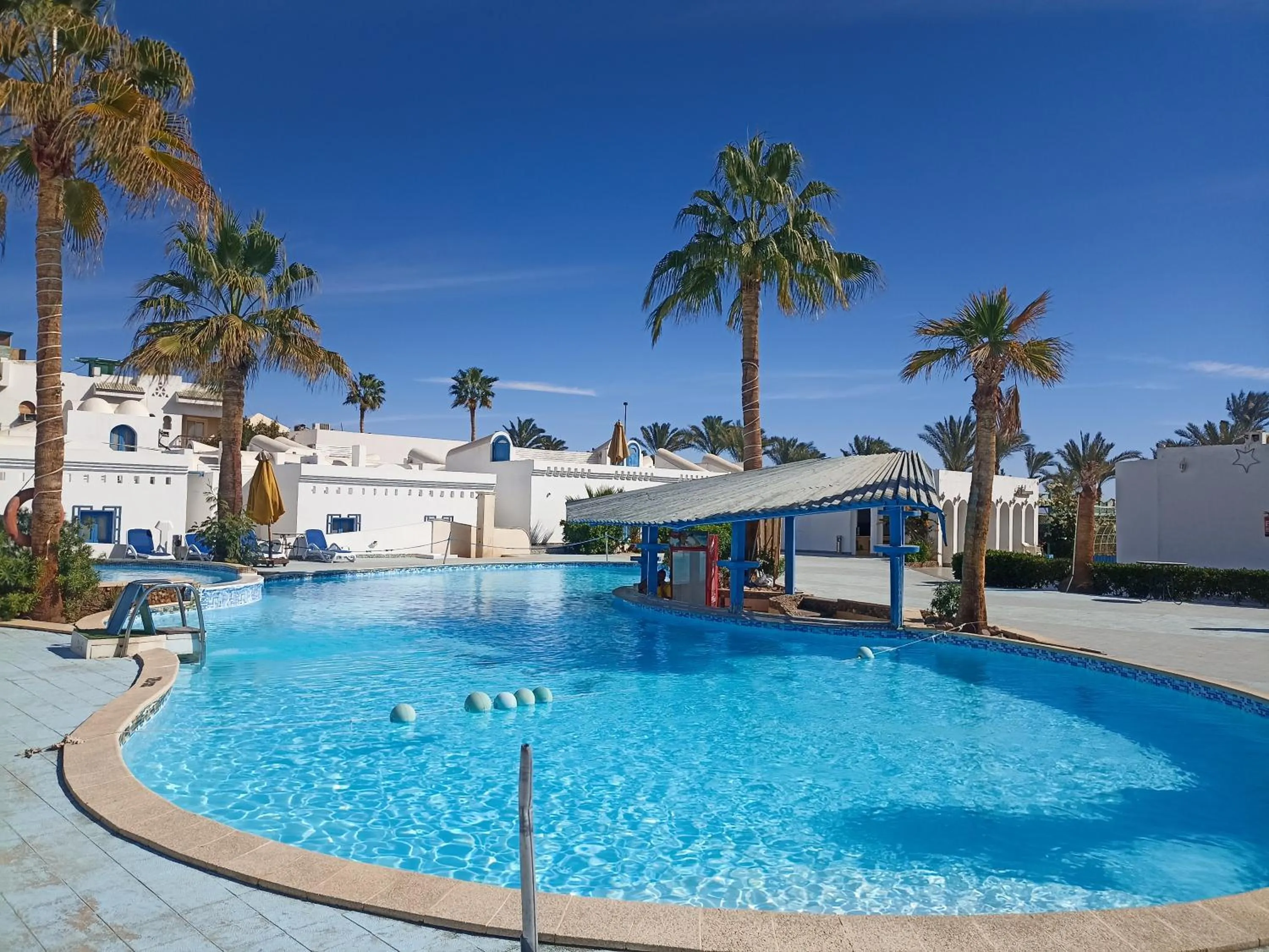 Swimming pool in Kanabesh Village