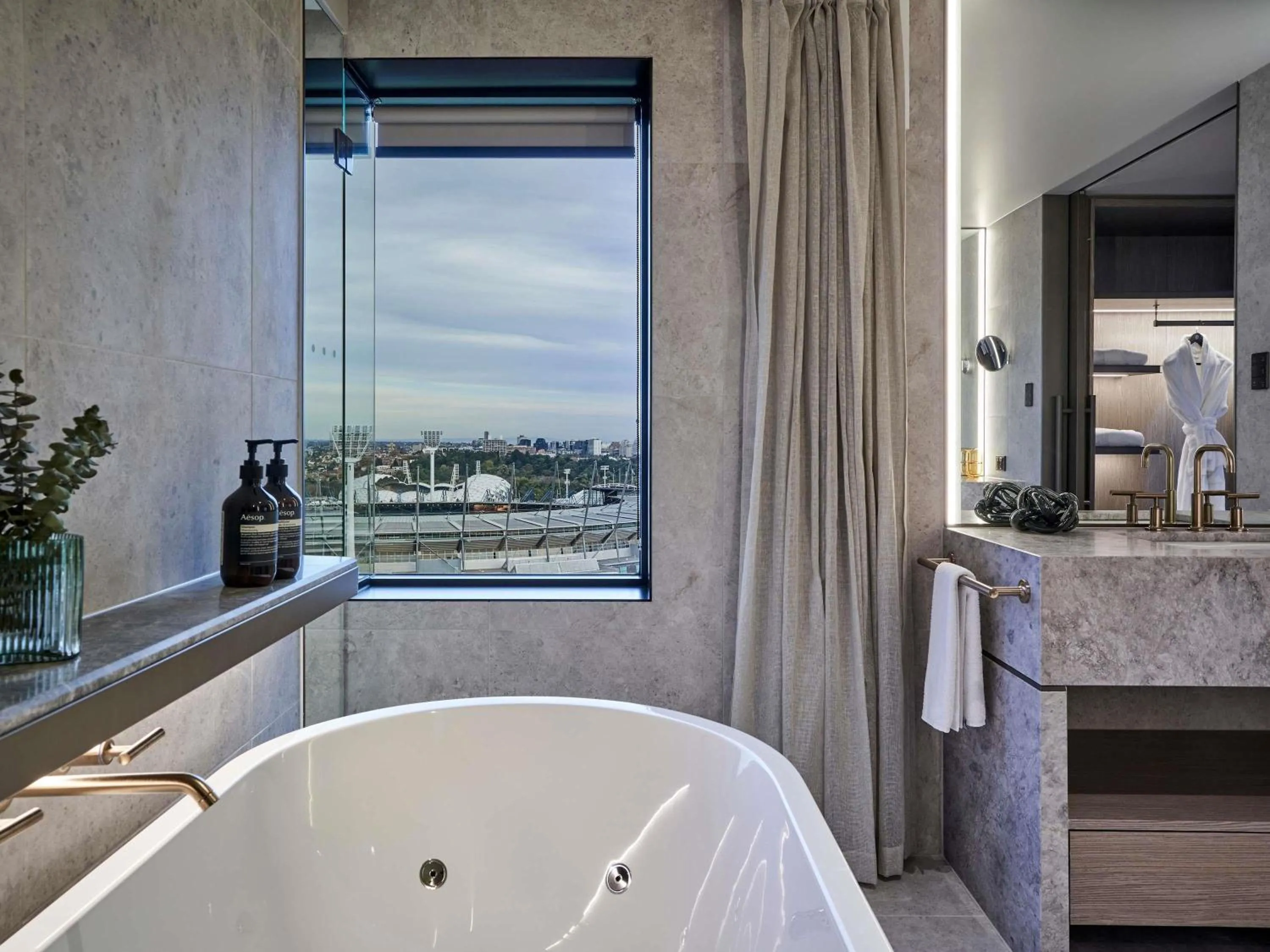 Bedroom, Bed in Pullman Melbourne On the Park