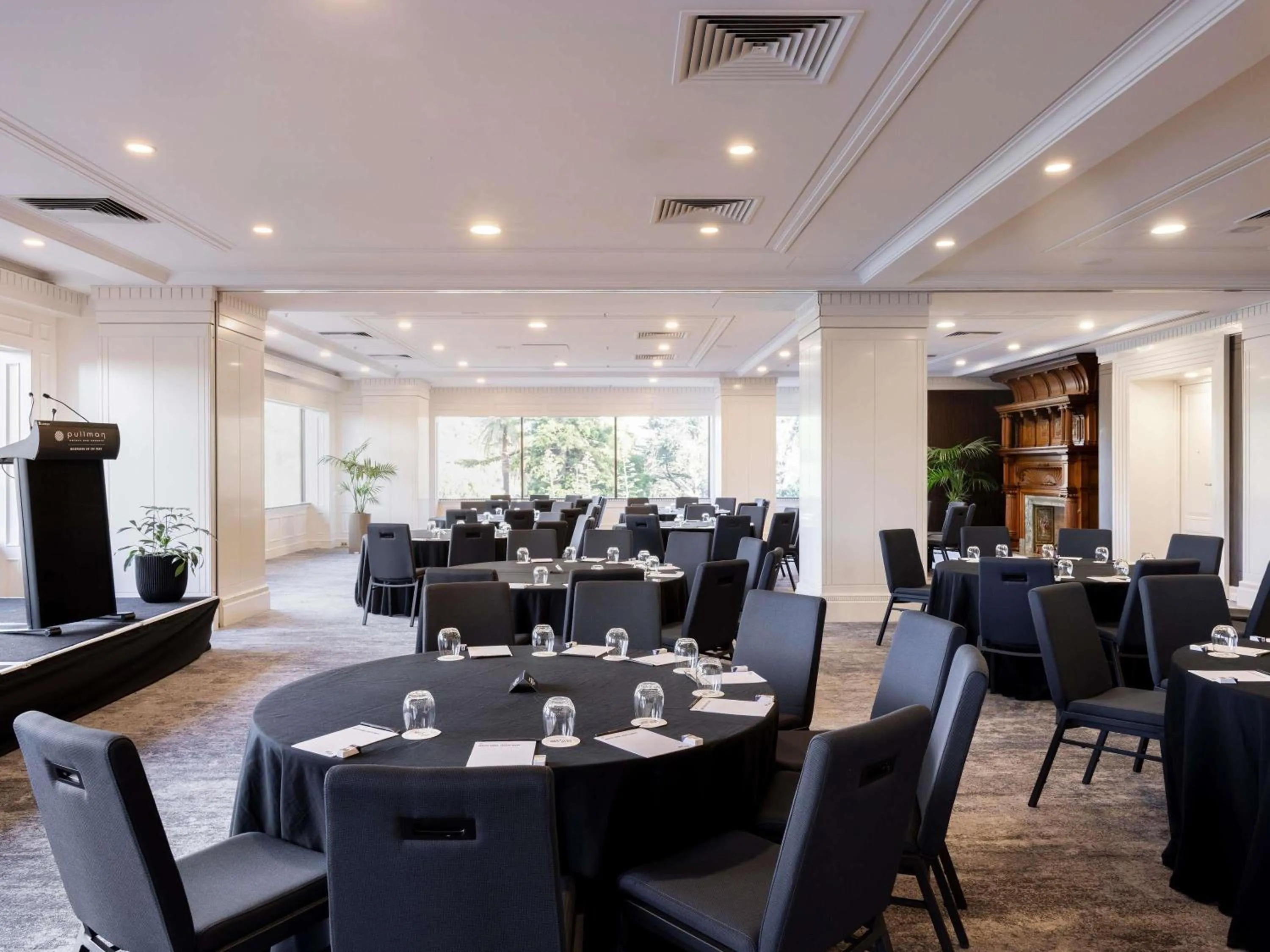 Meeting/conference room in Pullman Melbourne On the Park