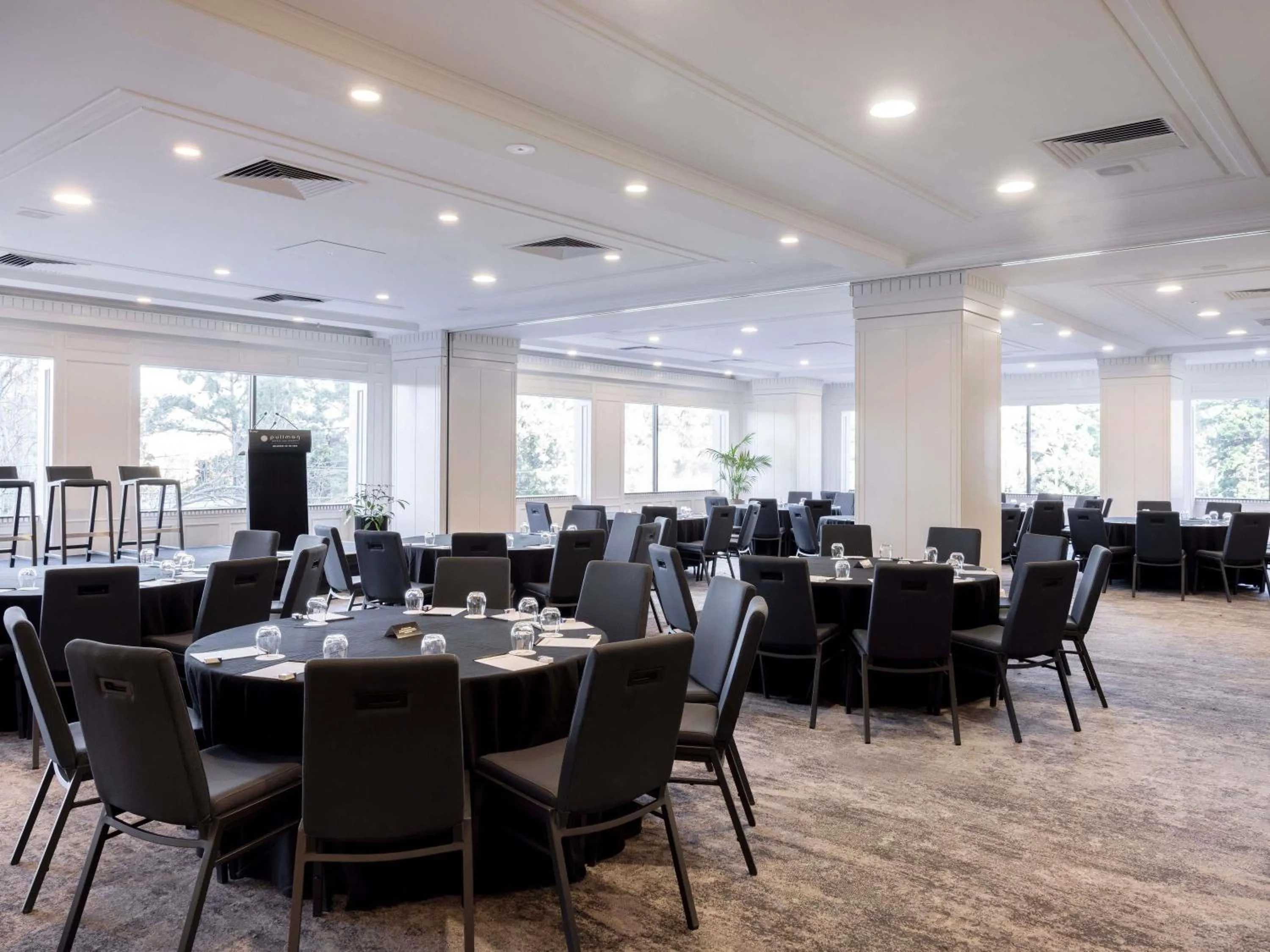 Meeting/conference room in Pullman Melbourne On the Park