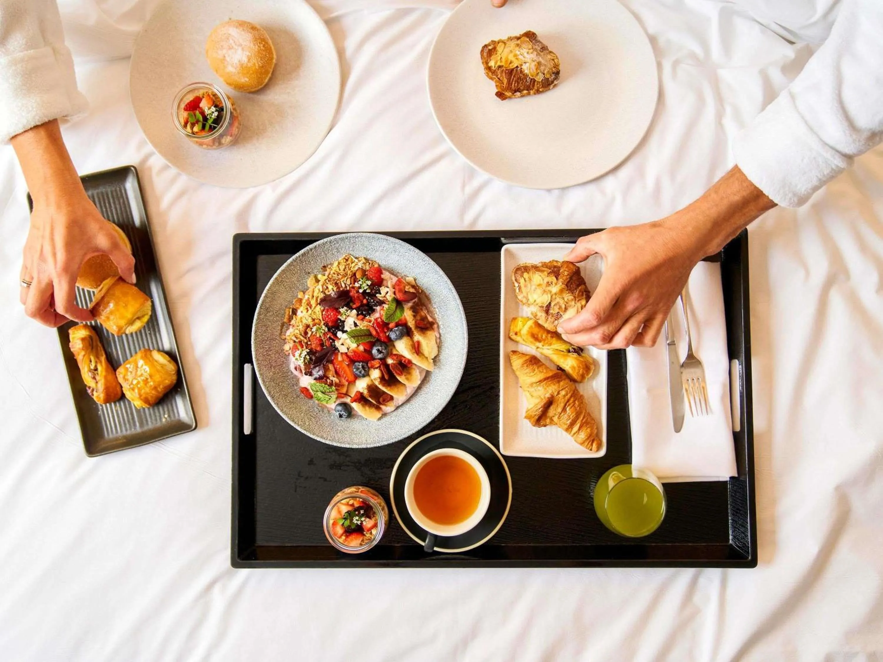 Breakfast in Pullman Melbourne On the Park