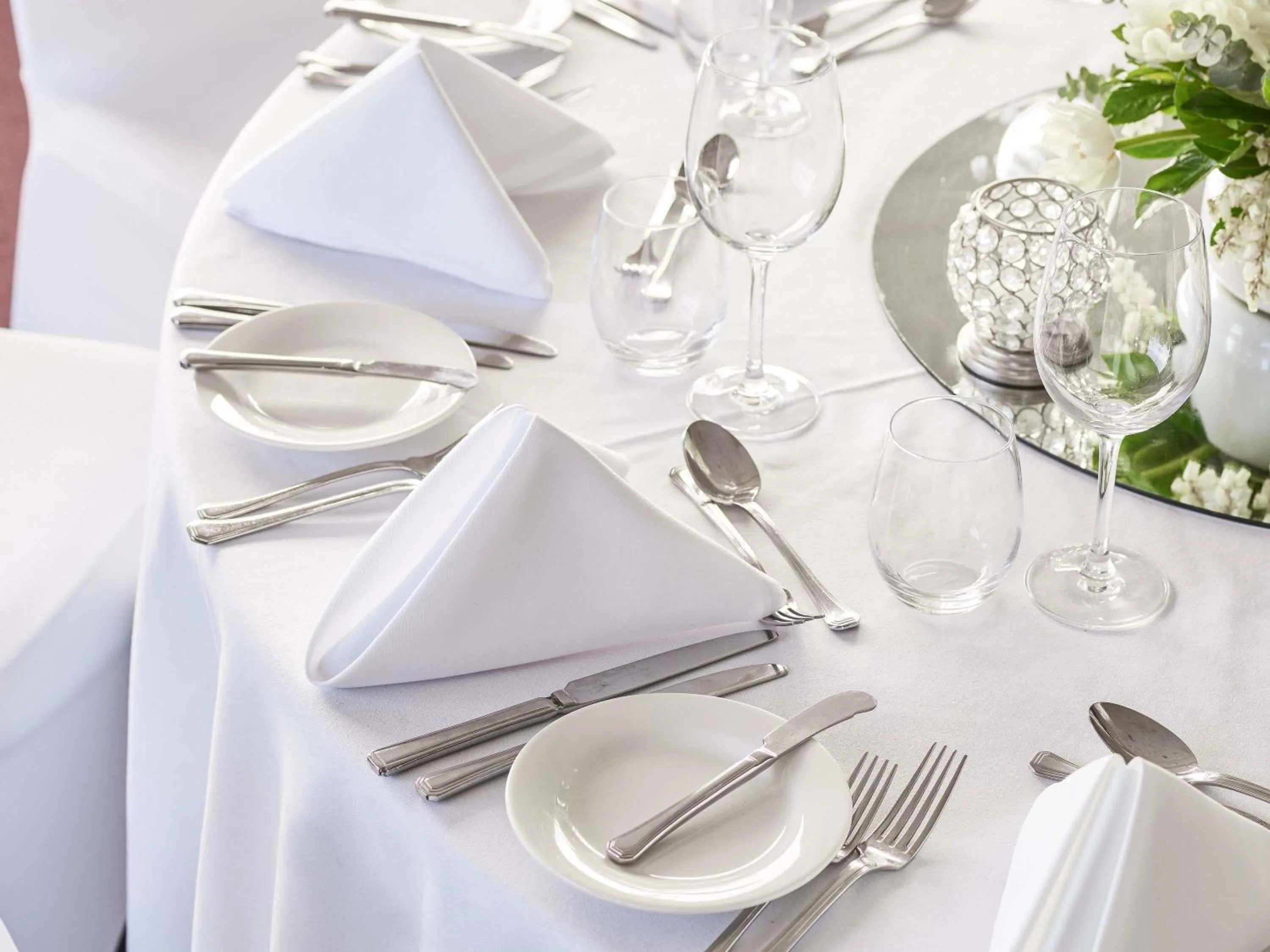 wedding in Pullman Melbourne On the Park