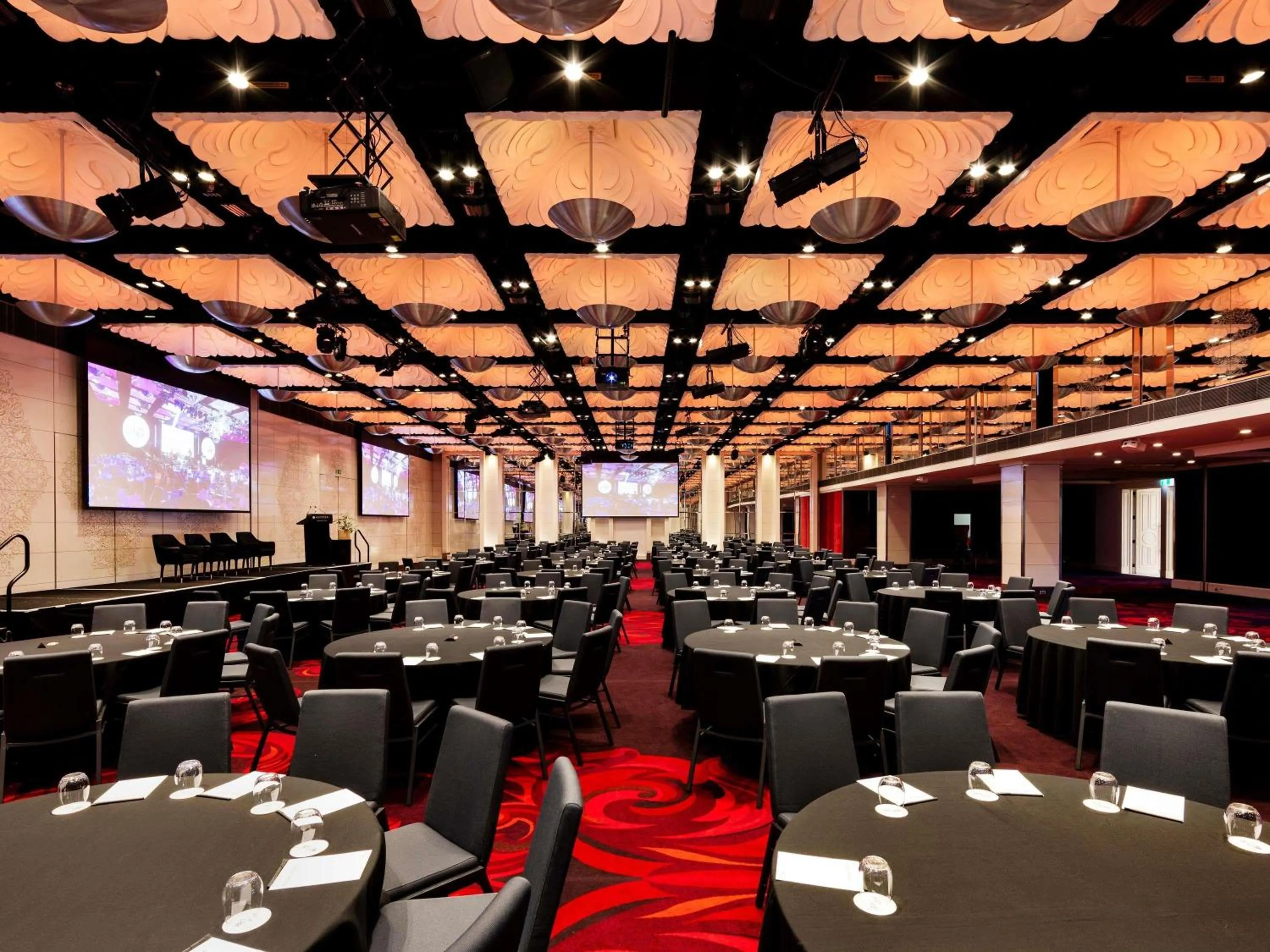 Meeting/conference room in Pullman Melbourne On the Park