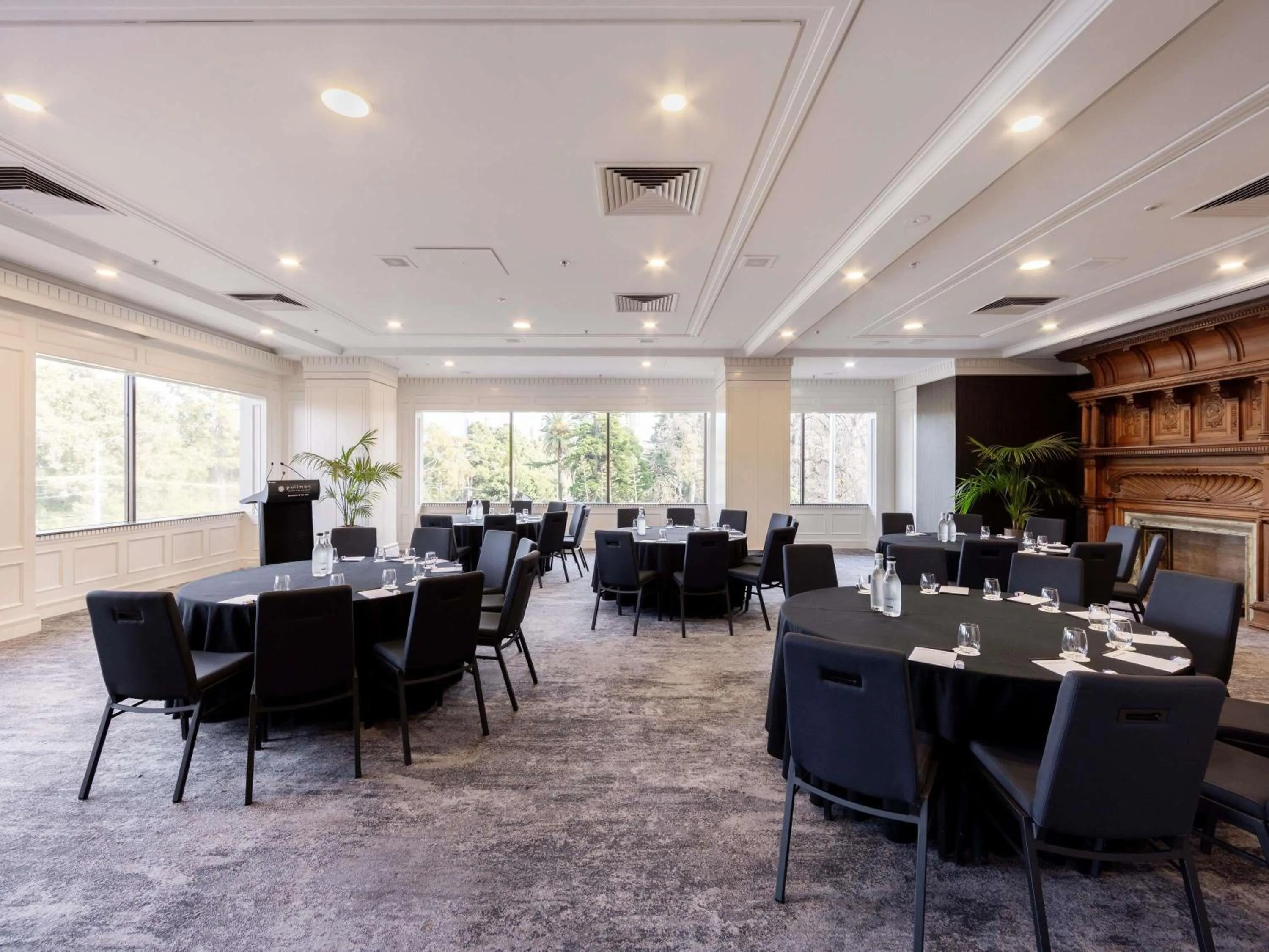 Meeting/conference room in Pullman Melbourne On the Park