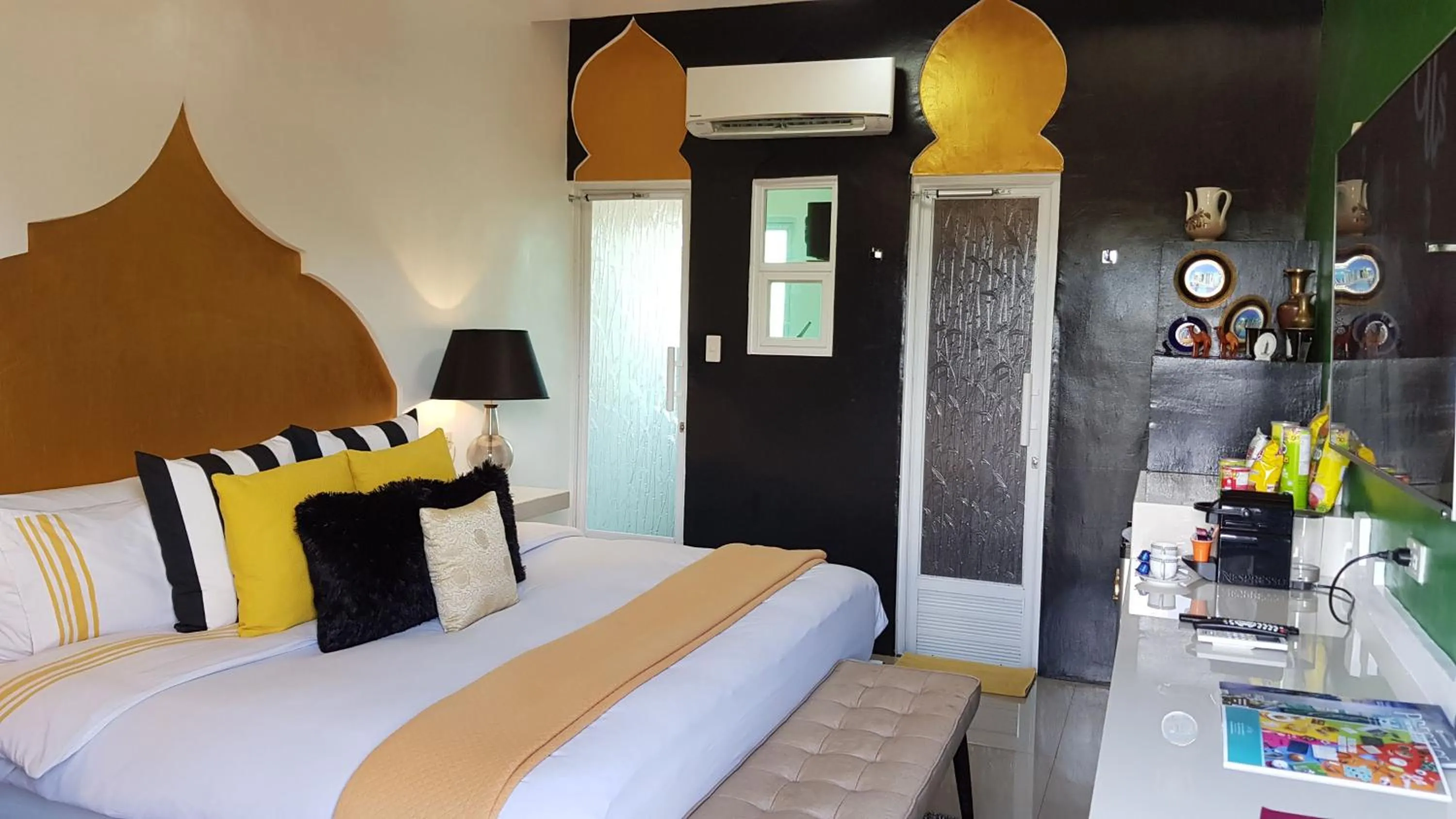 Bedroom, Bed in Italy Condotel Darasa