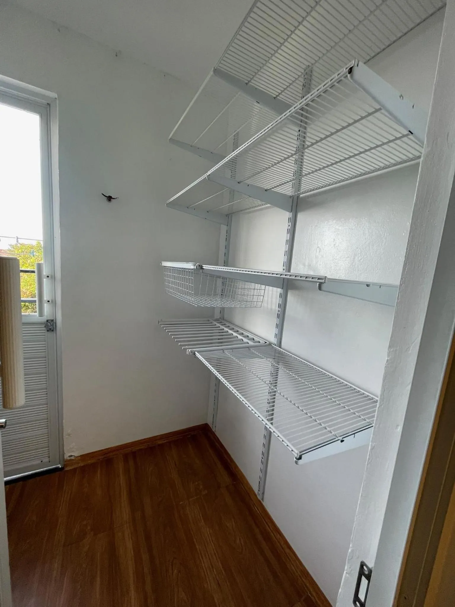 wardrobe in Italy Condotel Darasa