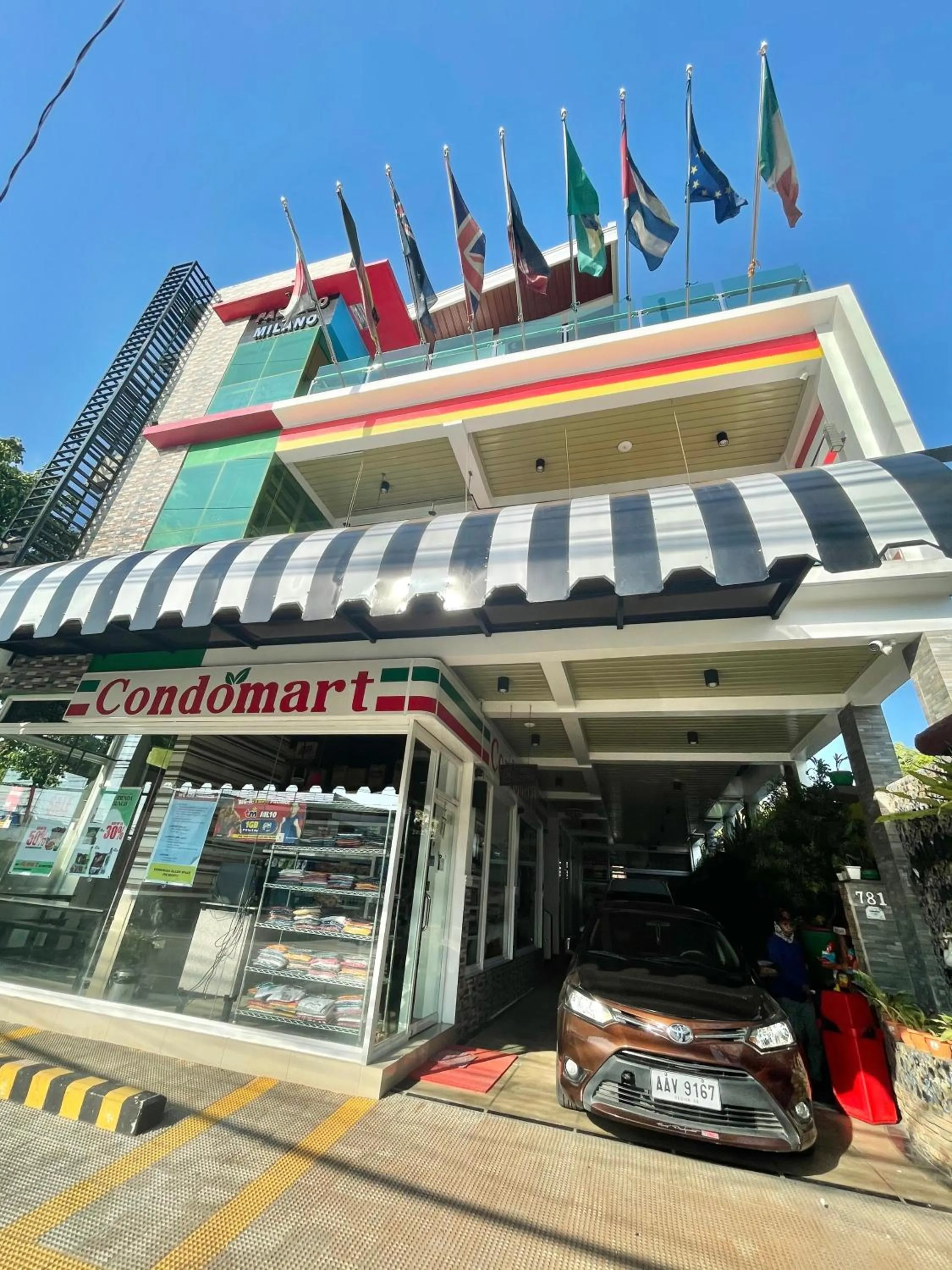 Property building in Italy Condotel Darasa