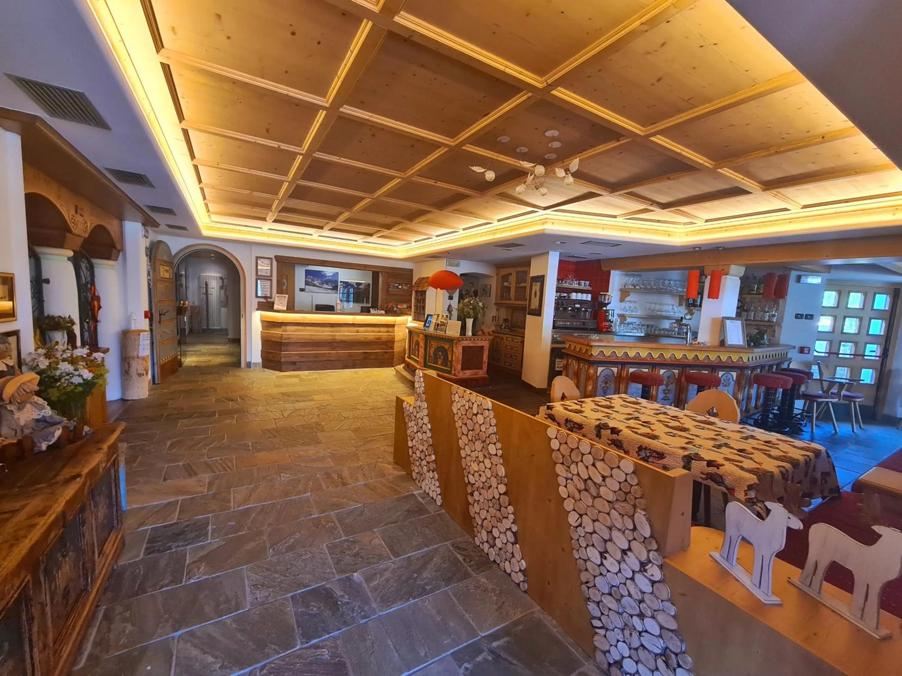 Lobby or reception in Hotel Piedibosco